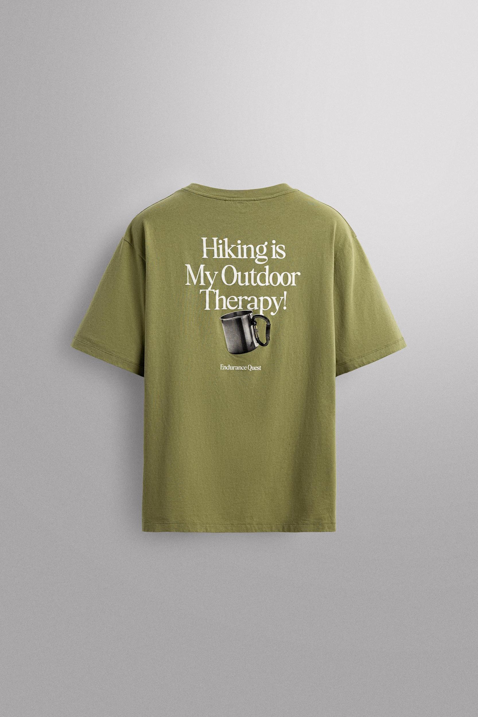 GRAPHIC PRINT T-SHIRT Product Image