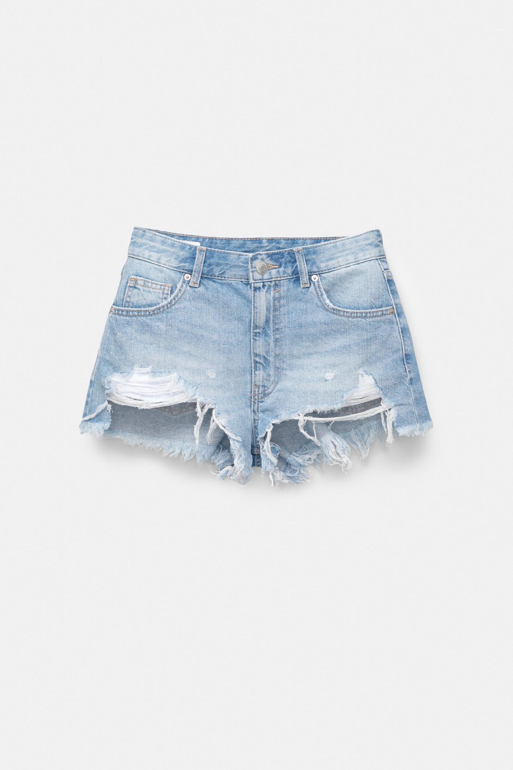 Ripped hem denim shorts Product Image