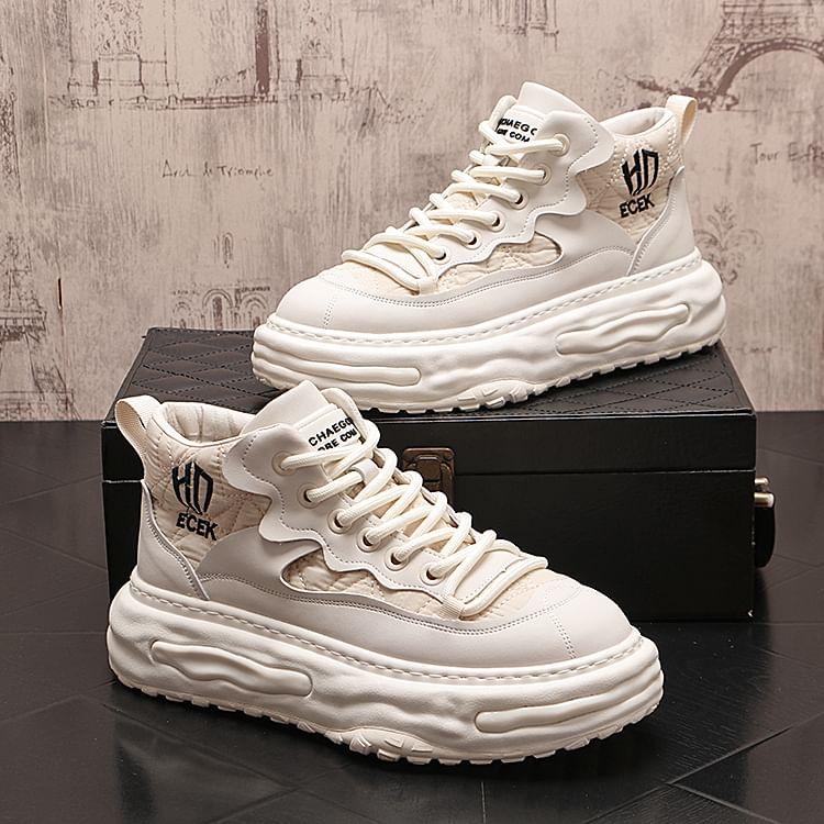 Lettering Applique Lace-Up Platform Sneakers Product Image