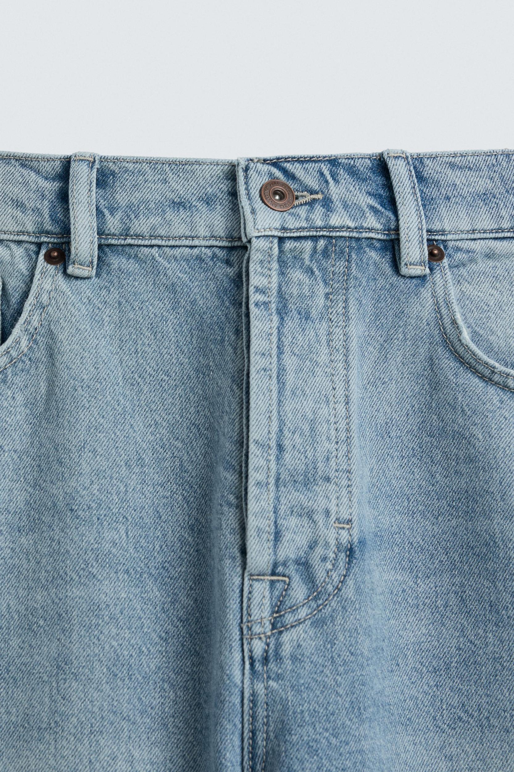 STRAIGHT ANKLE FIT JEANS Product Image