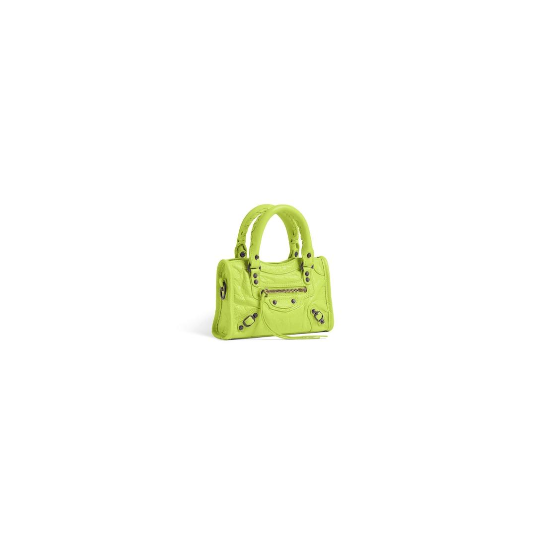 Women's Le City Bag Nano  in Glossy Pink Product Image