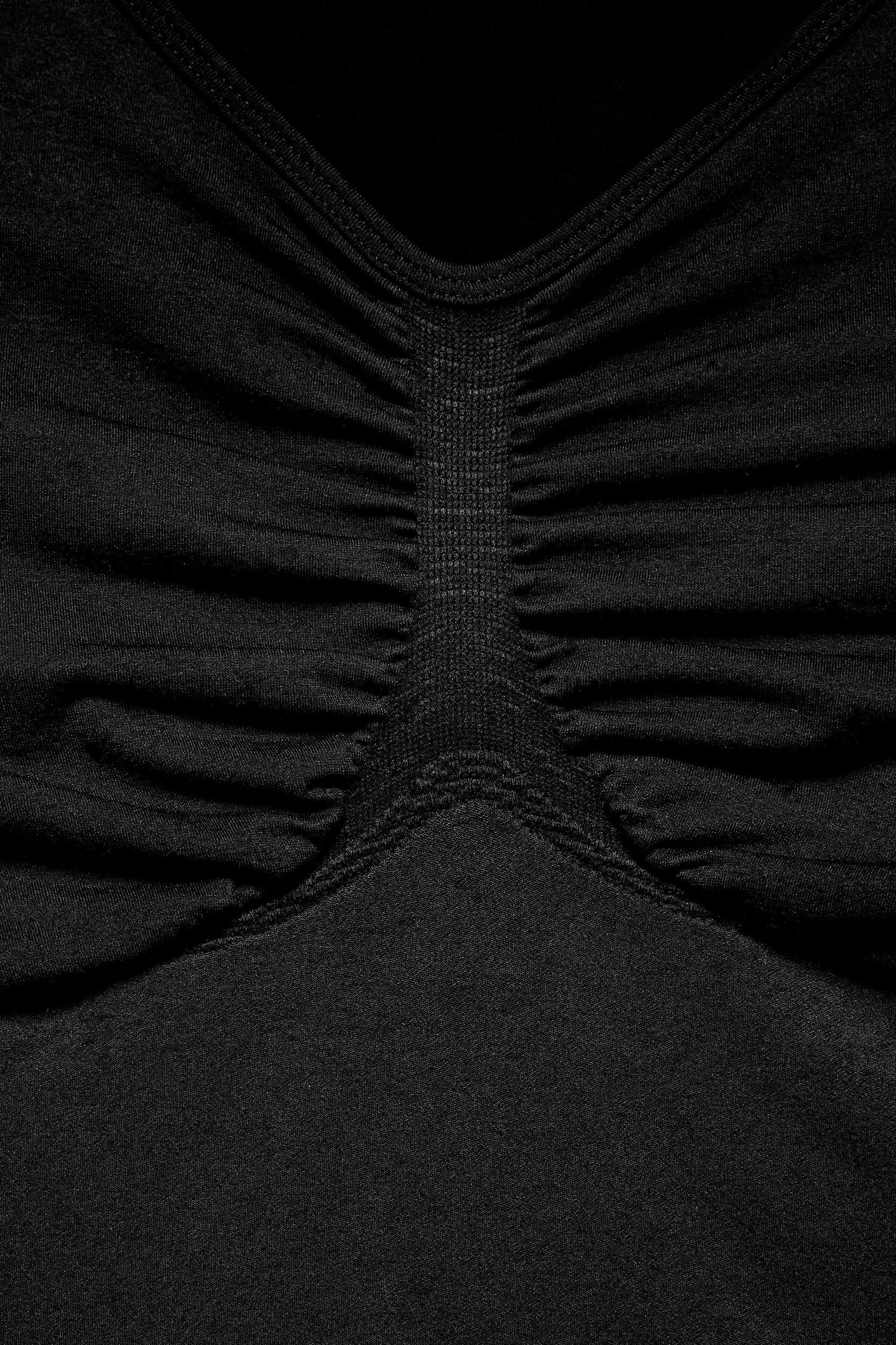 BODY SCULPTED SEAMLESS SKI COLLECTION Product Image