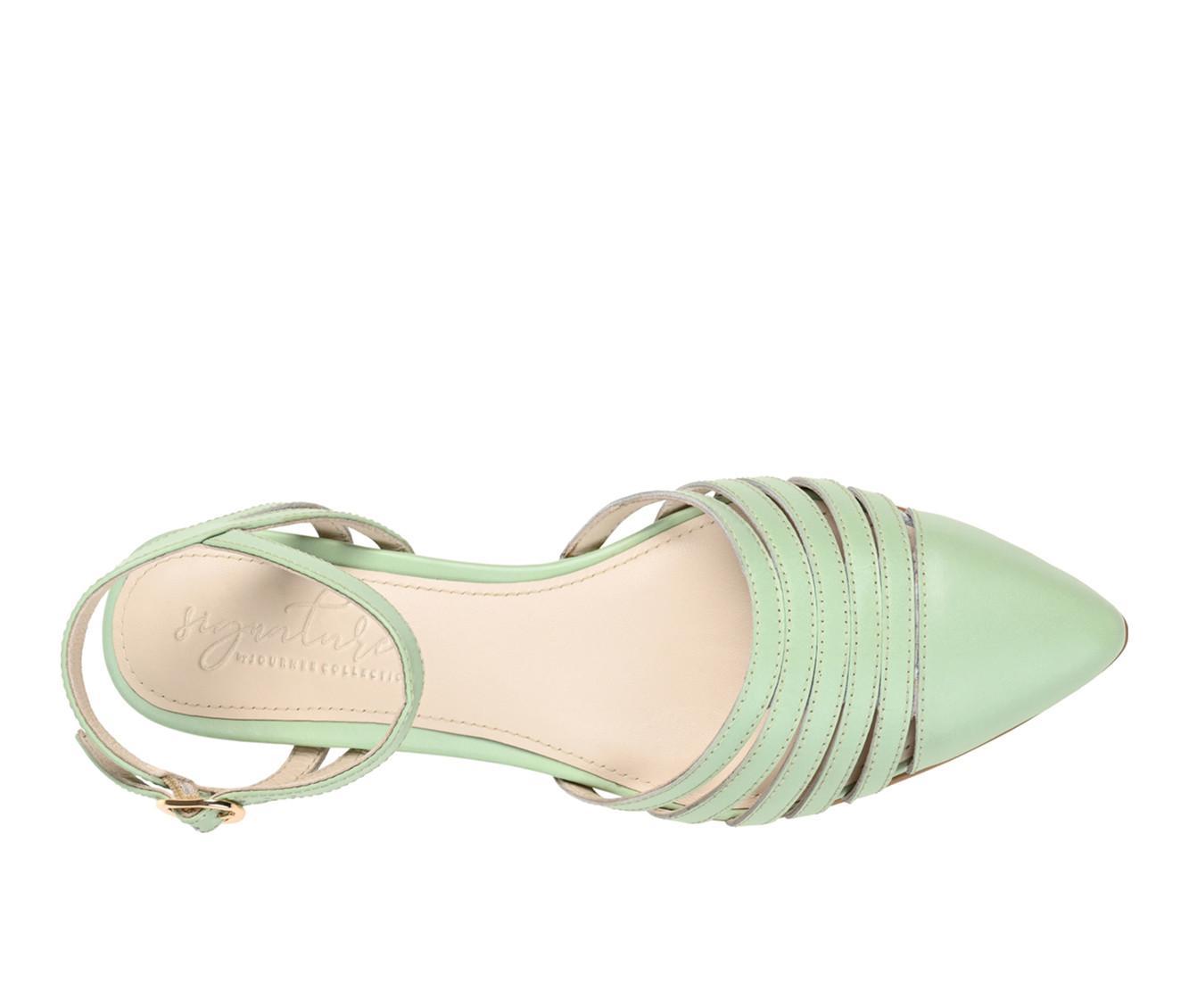 Women's Journee Signature Dexie Flats Product Image