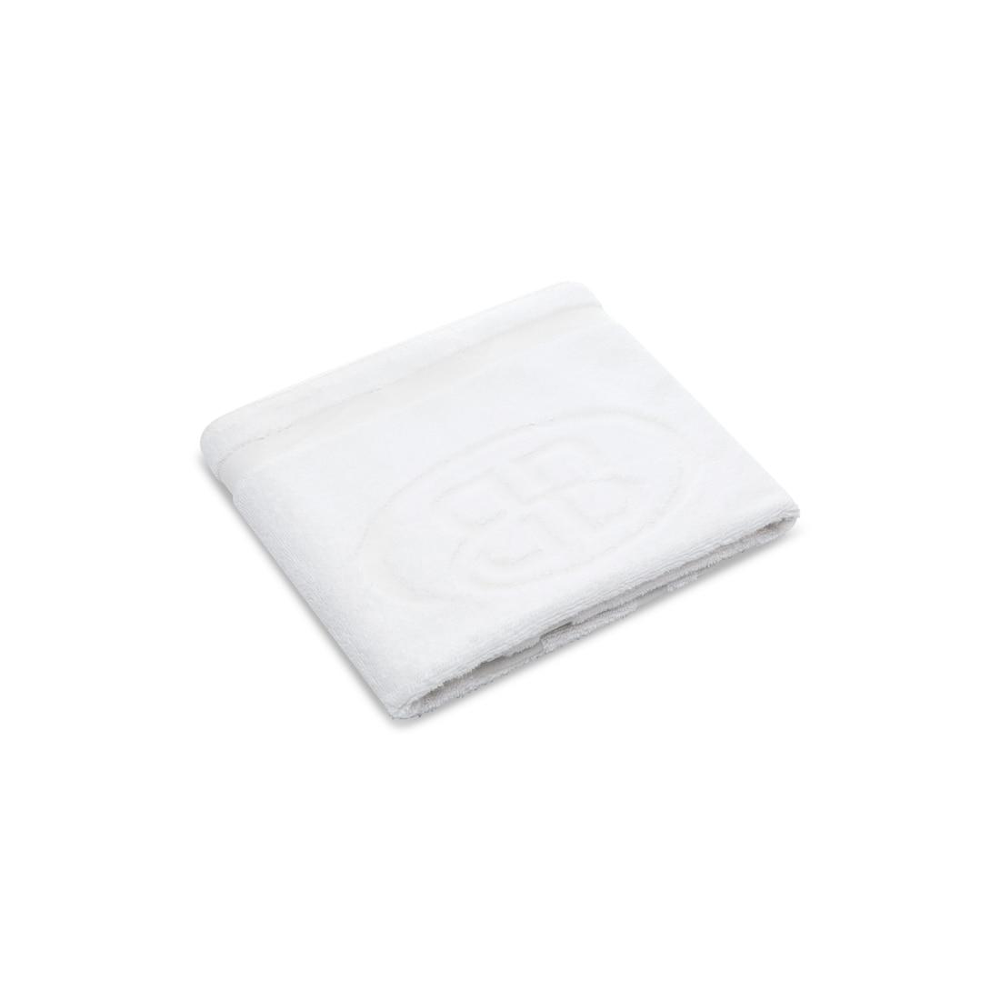 Hand Towel in White Product Image