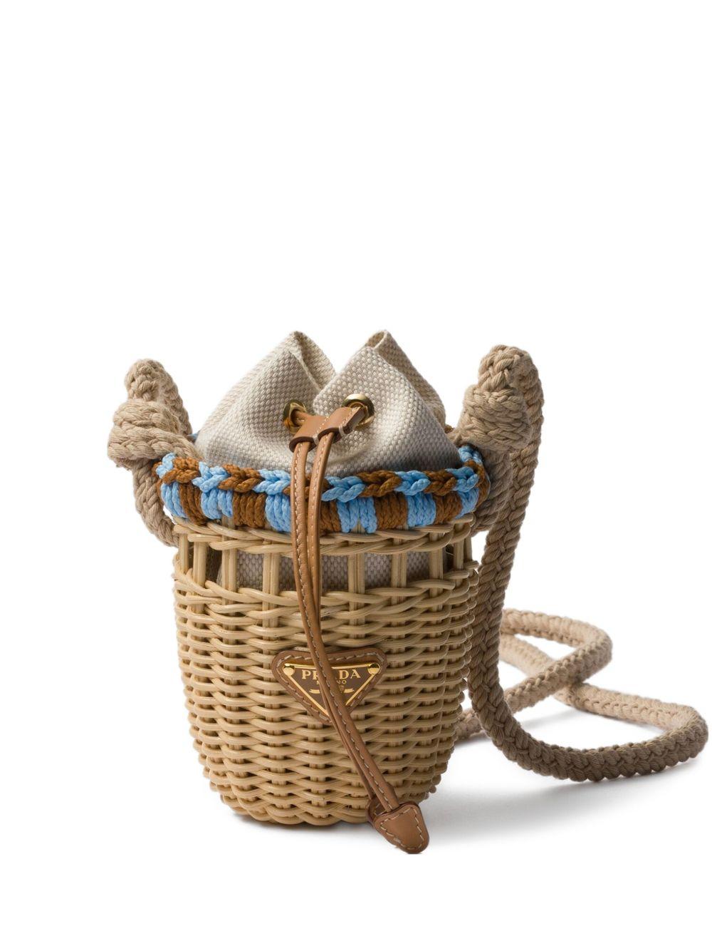 wicker bucket bag Product Image