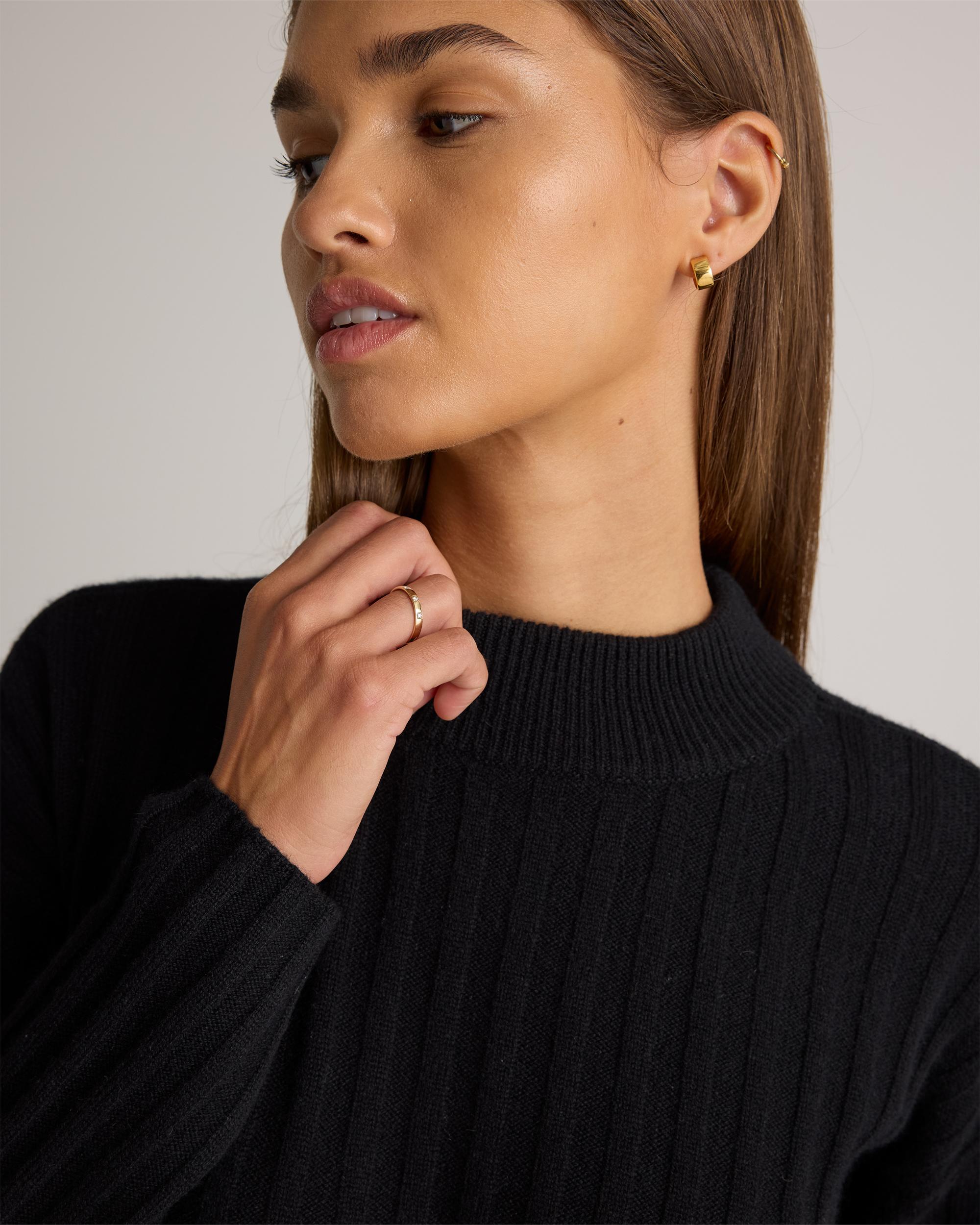 Quince | Women's Mongolian Cashmere Wide-Rib Cropped Mockneck Sweater Size XL Product Image