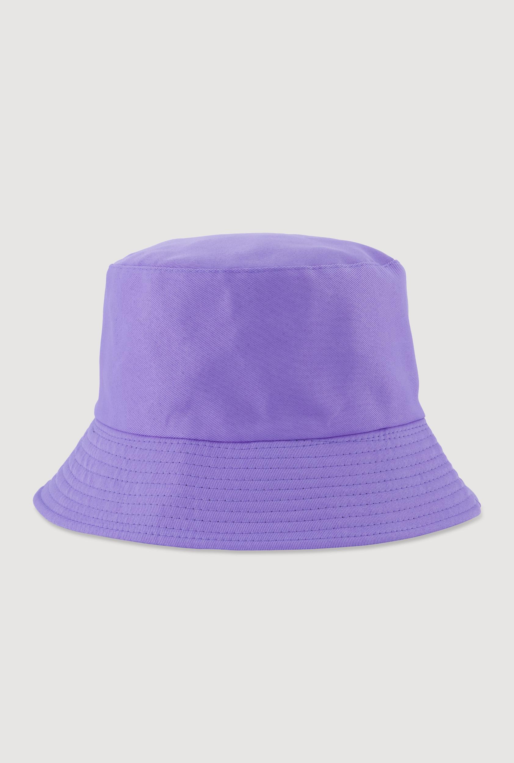 Chic Bucket Hat Female Product Image