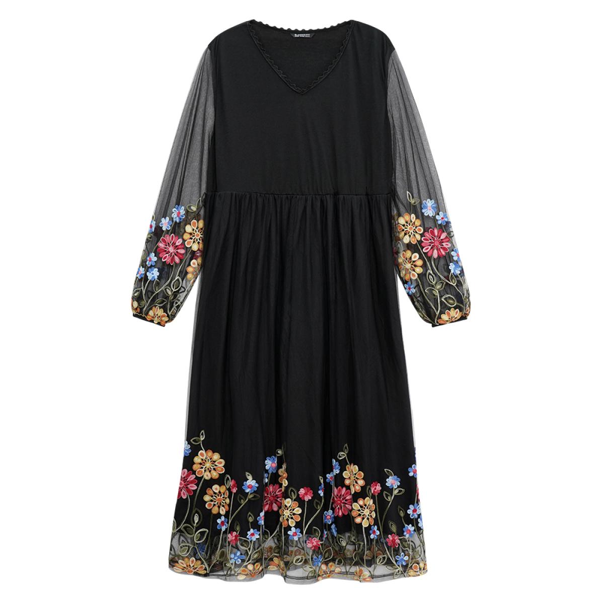 Plus Size Floral Embroidered Crochet Lace Mesh Dress Black Women Casual Elastic cuffs V-neck Long Sleeve Curvy Midi Dress BloomChic 30/6X Product Image