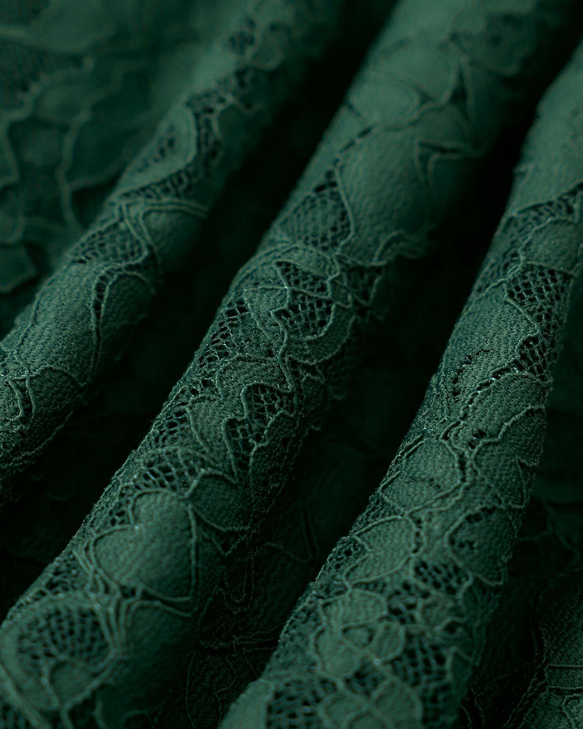 The Green Sweetheart Neck Lace Maxi Dress Product Image