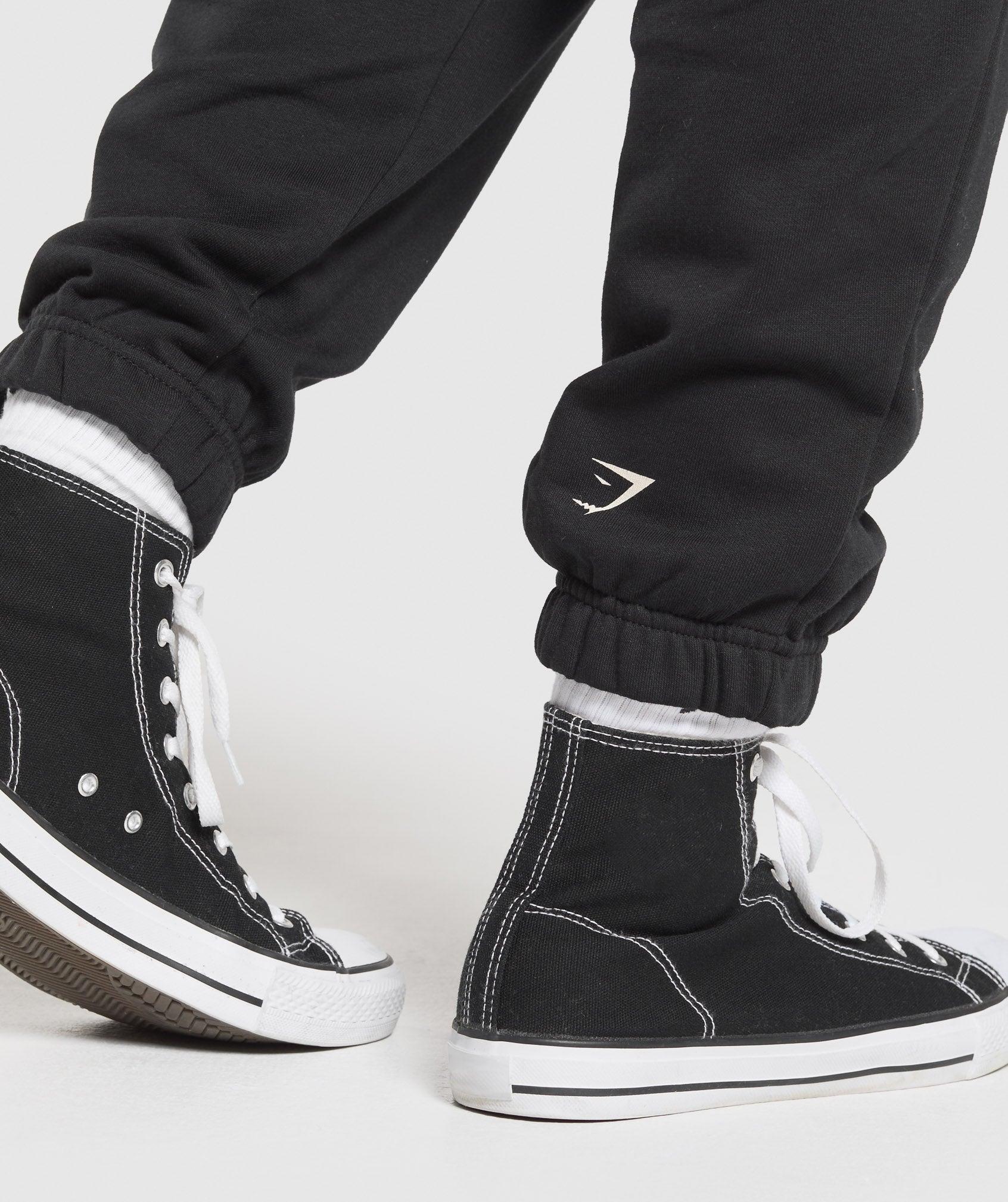 Gymshark Heavy Duty Graphic Loopback Jogger - Black Female Product Image