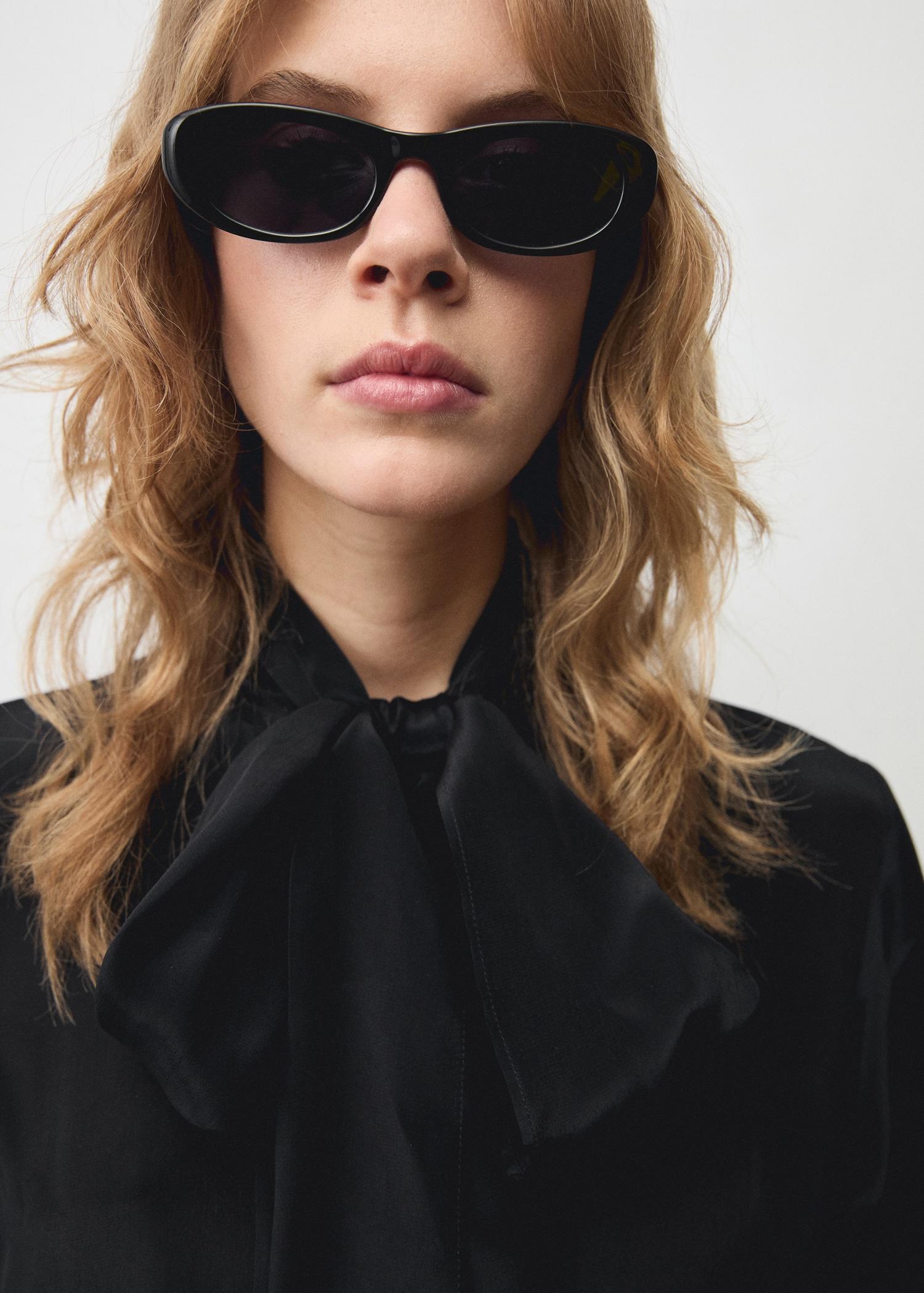 Satin shirt with bow - Women | MANGO USA Product Image