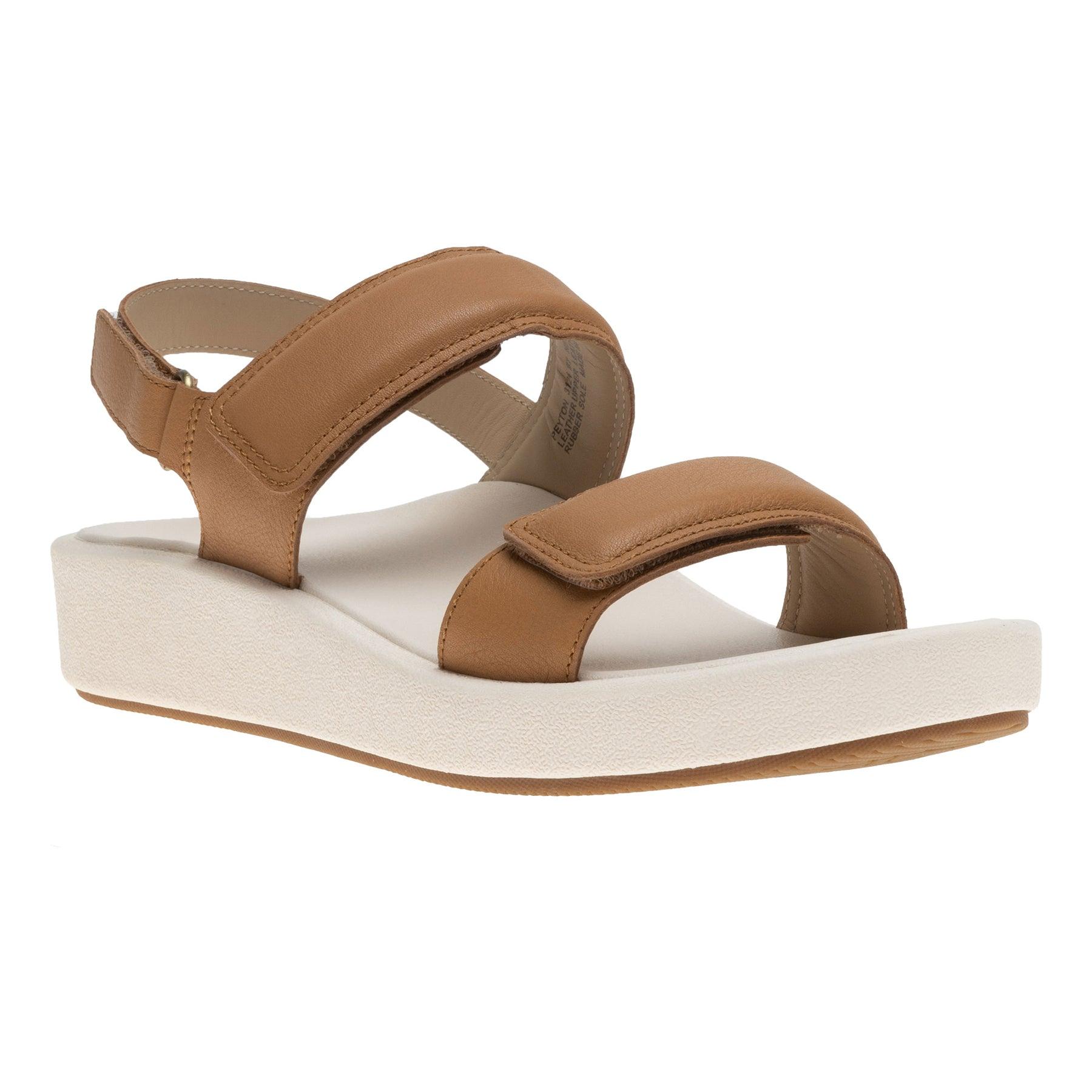 Paseo Sandal Female Product Image