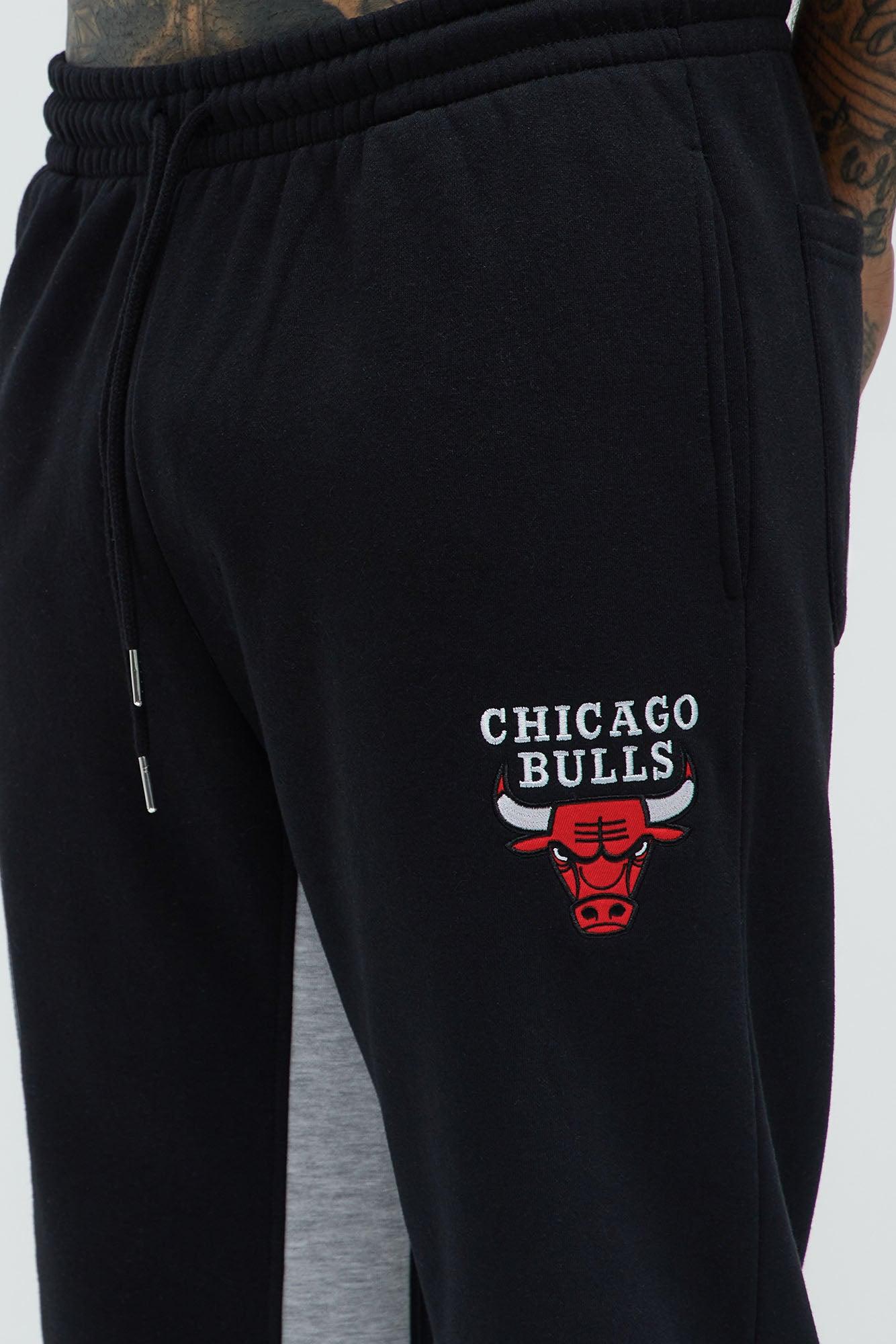 Bulls Backboard Skinny Flare Sweatpants - Red/Black Male Product Image
