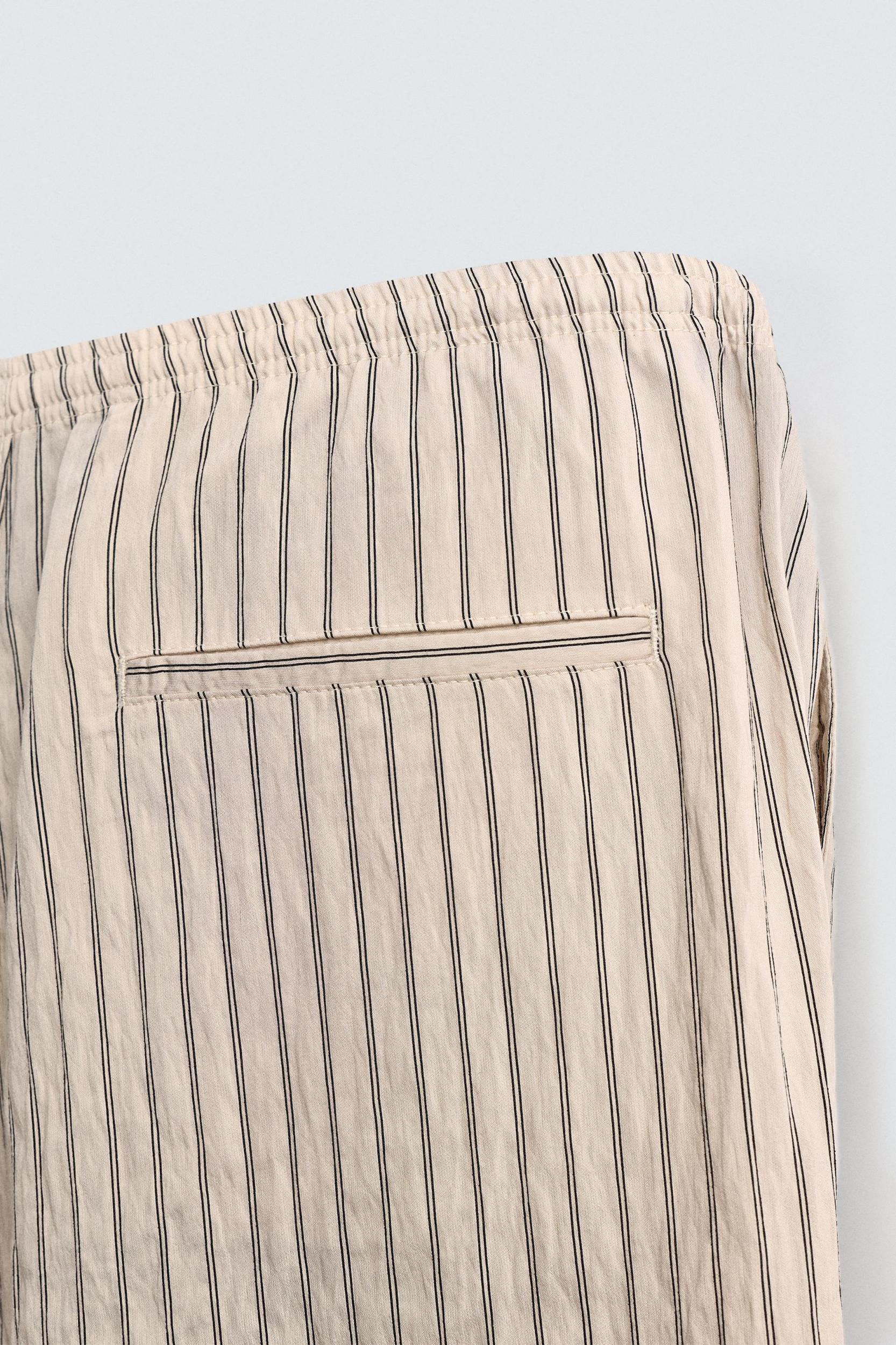 WRINKLED EFFECT STRIPED FLOWY PANTS Product Image