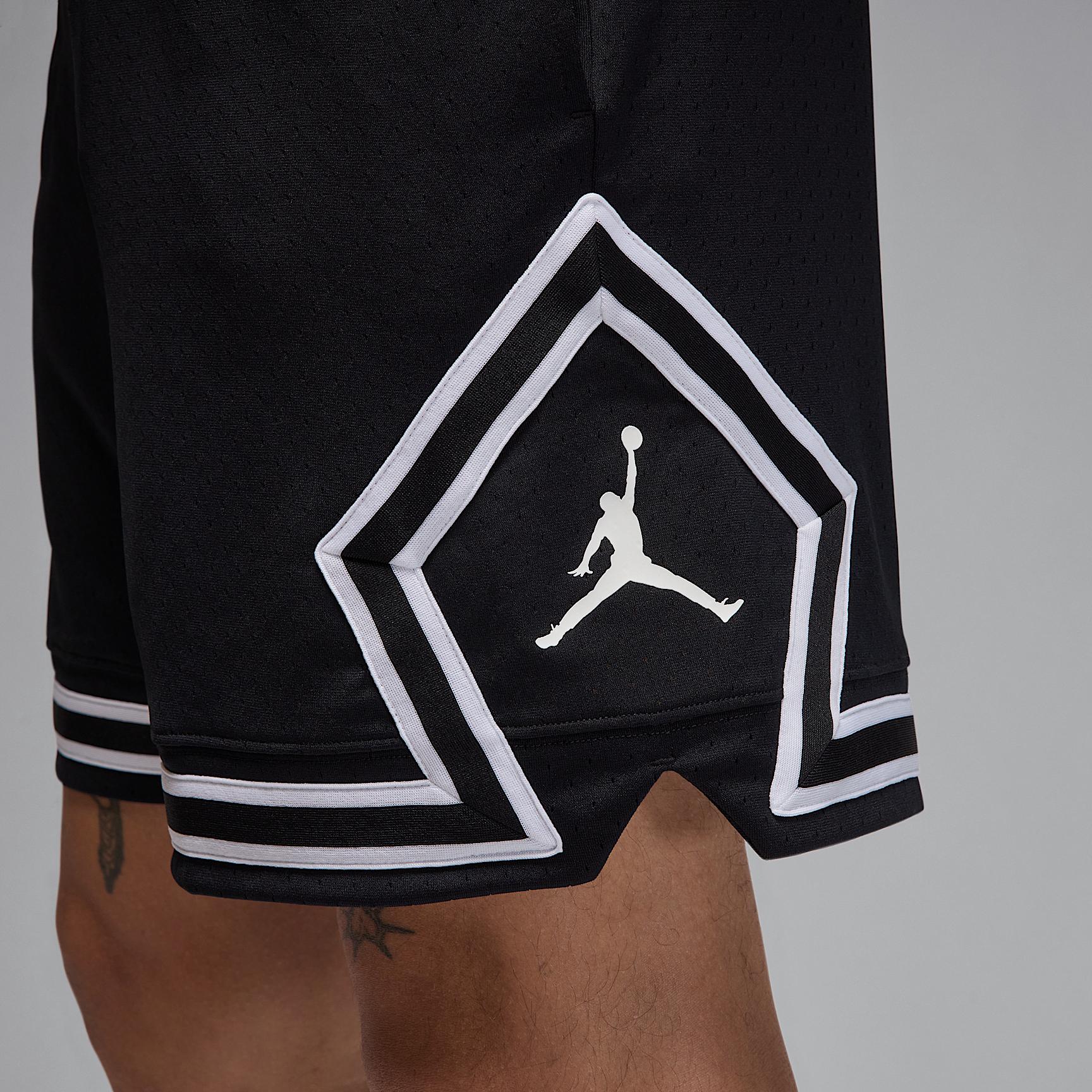 Mens Jordan Sport Dri-FIT Mesh Diamond Shorts | HF9910-011 Product Image