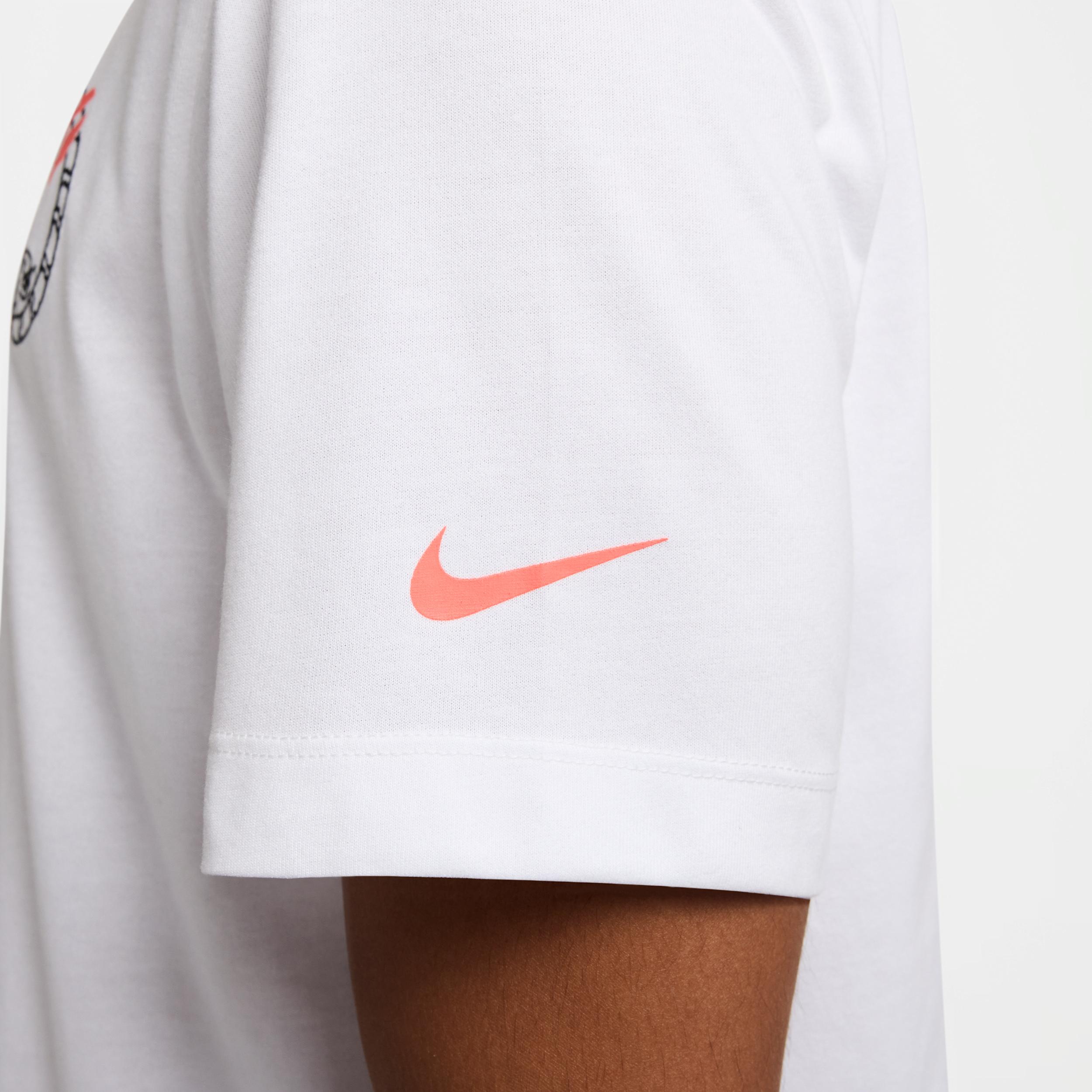 Nike Men's Kobe "Stockings" Dri-FIT T-Shirt Product Image