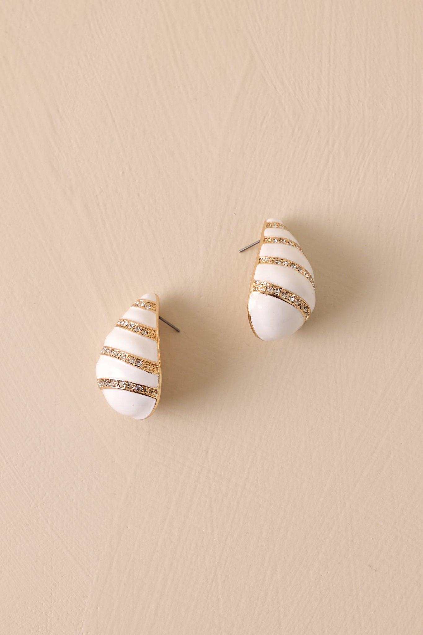Radiant Harmony White & Gold Earrings Product Image