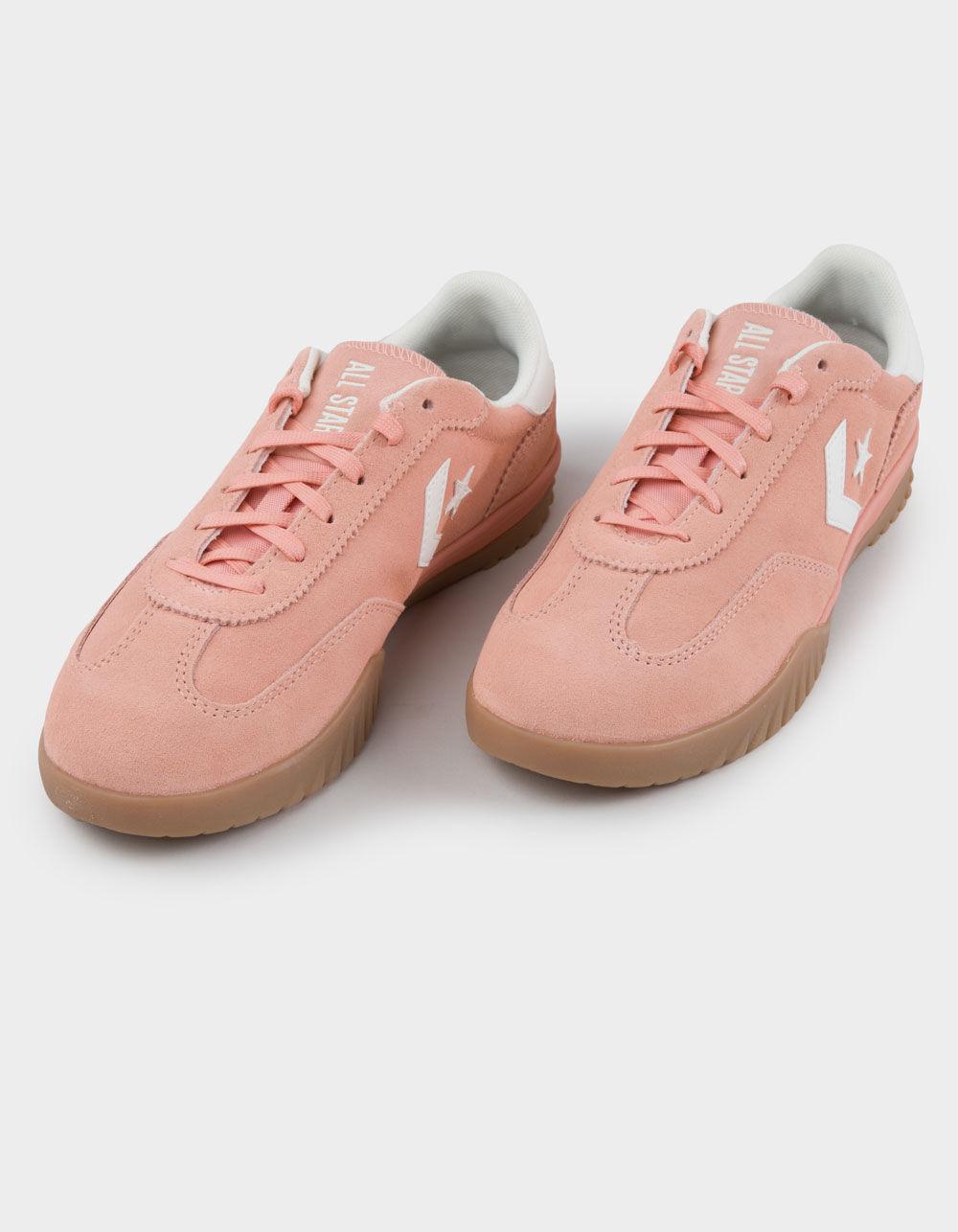 CONVERSE Run Star Trainer Womens Shoes - PEACH Product Image