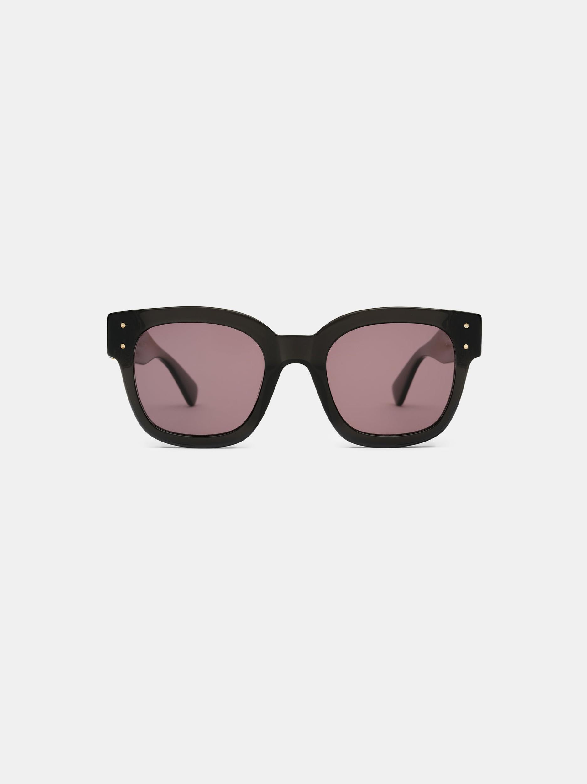 CLASSIC MA SUNGLASSES - Black Male Product Image