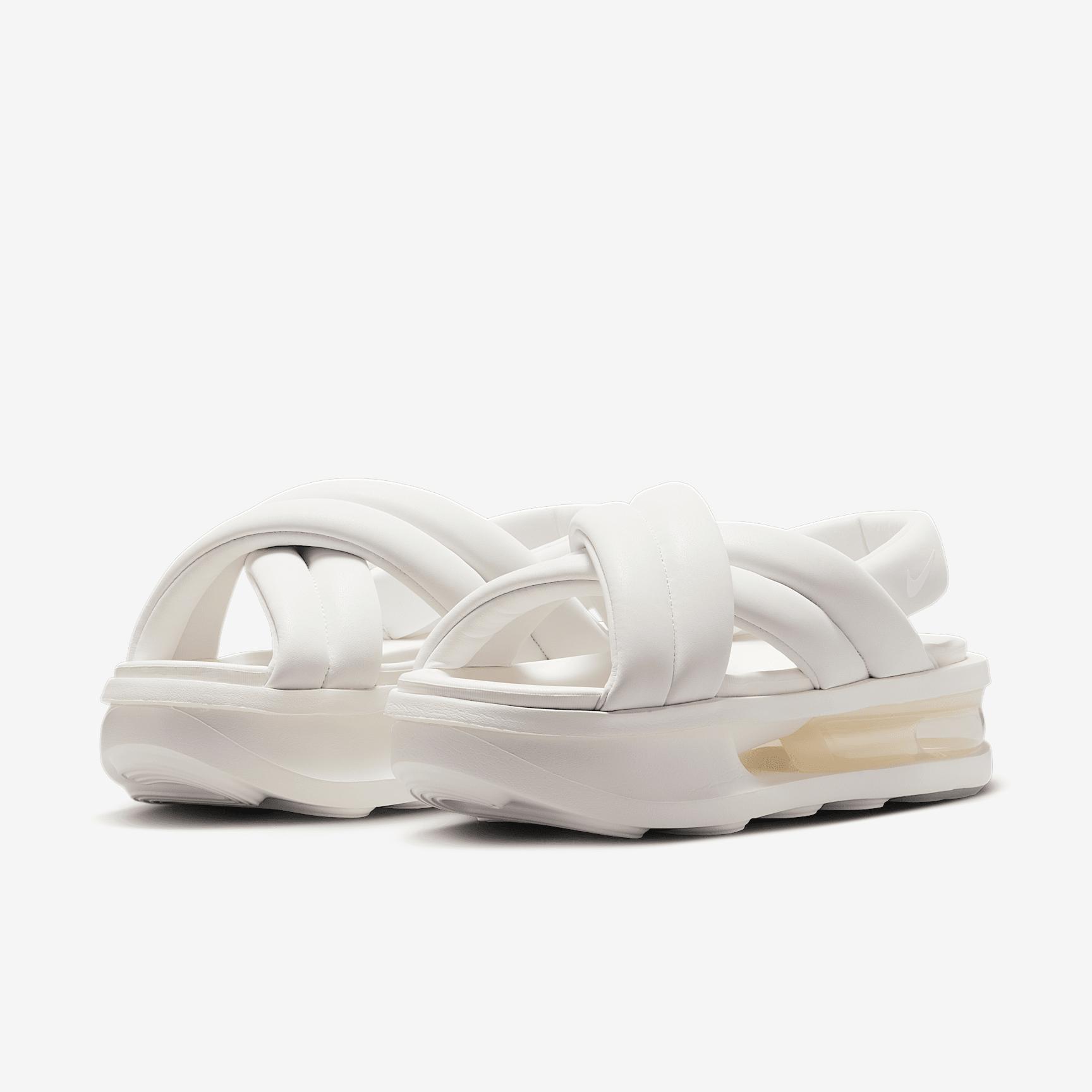 Nike Womens Air Max Isla Sandals | FJ5929-100 Product Image