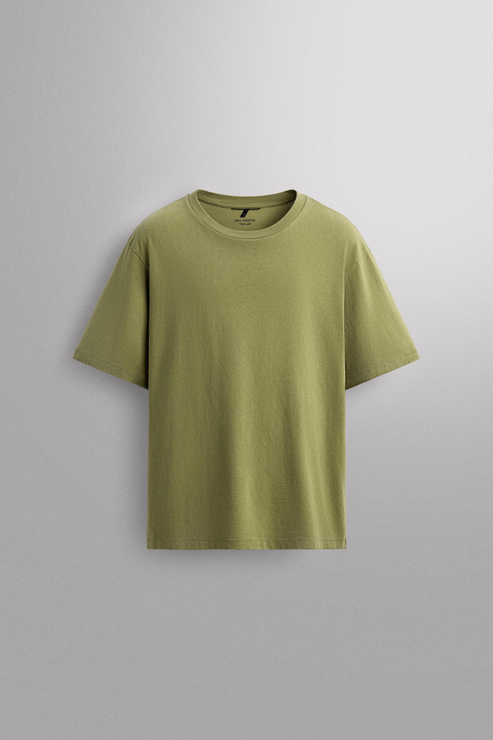 GRAPHIC PRINT T-SHIRT Product Image