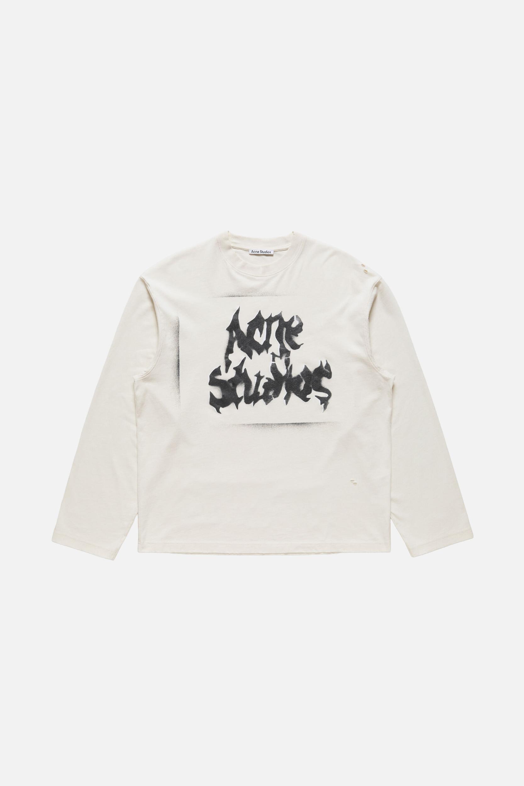 Gothic logo t-shirt Product Image