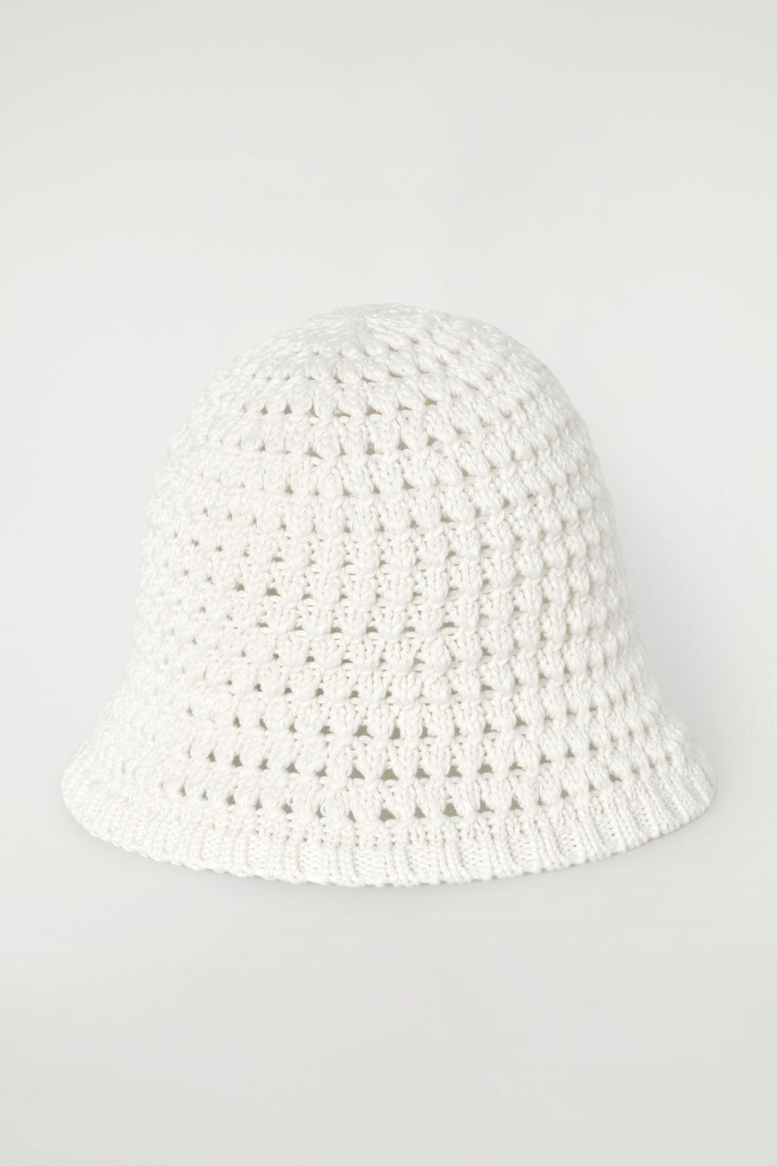 CROCHET BUCKET HAT Product Image