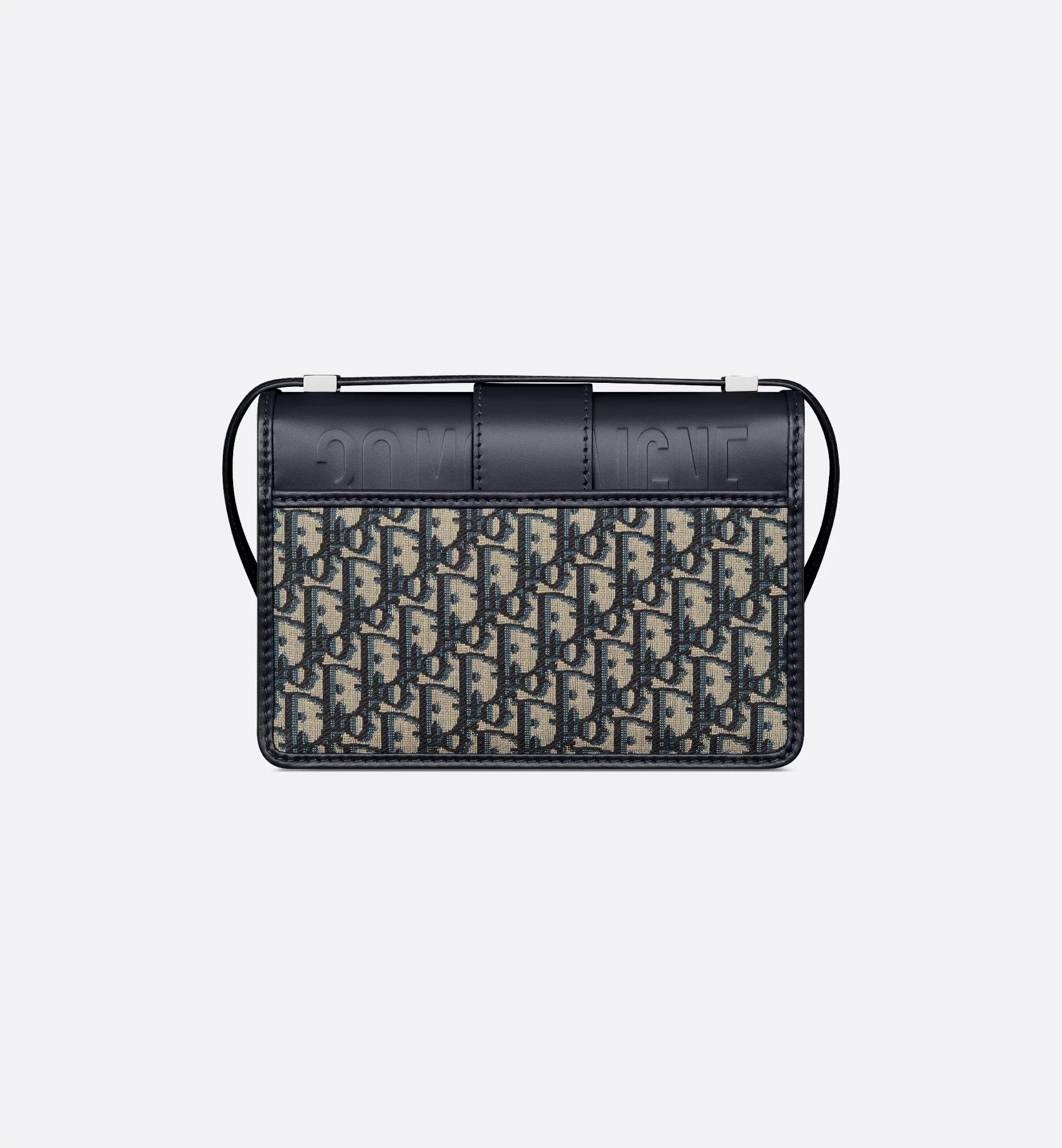 30 Montaigne Bag Product Image