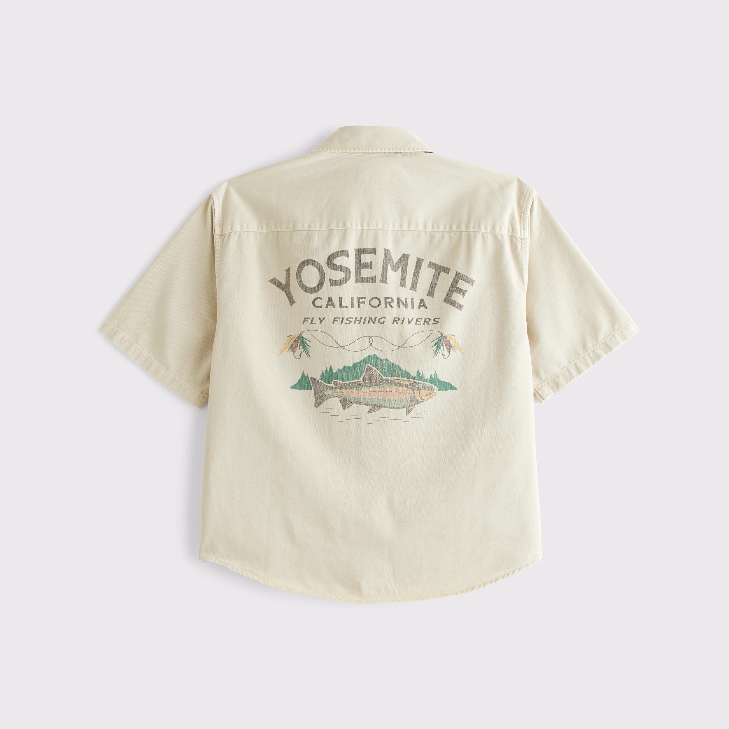 Short-Sleeve Cropped Graphic Workwear Button-Up Shirt Product Image