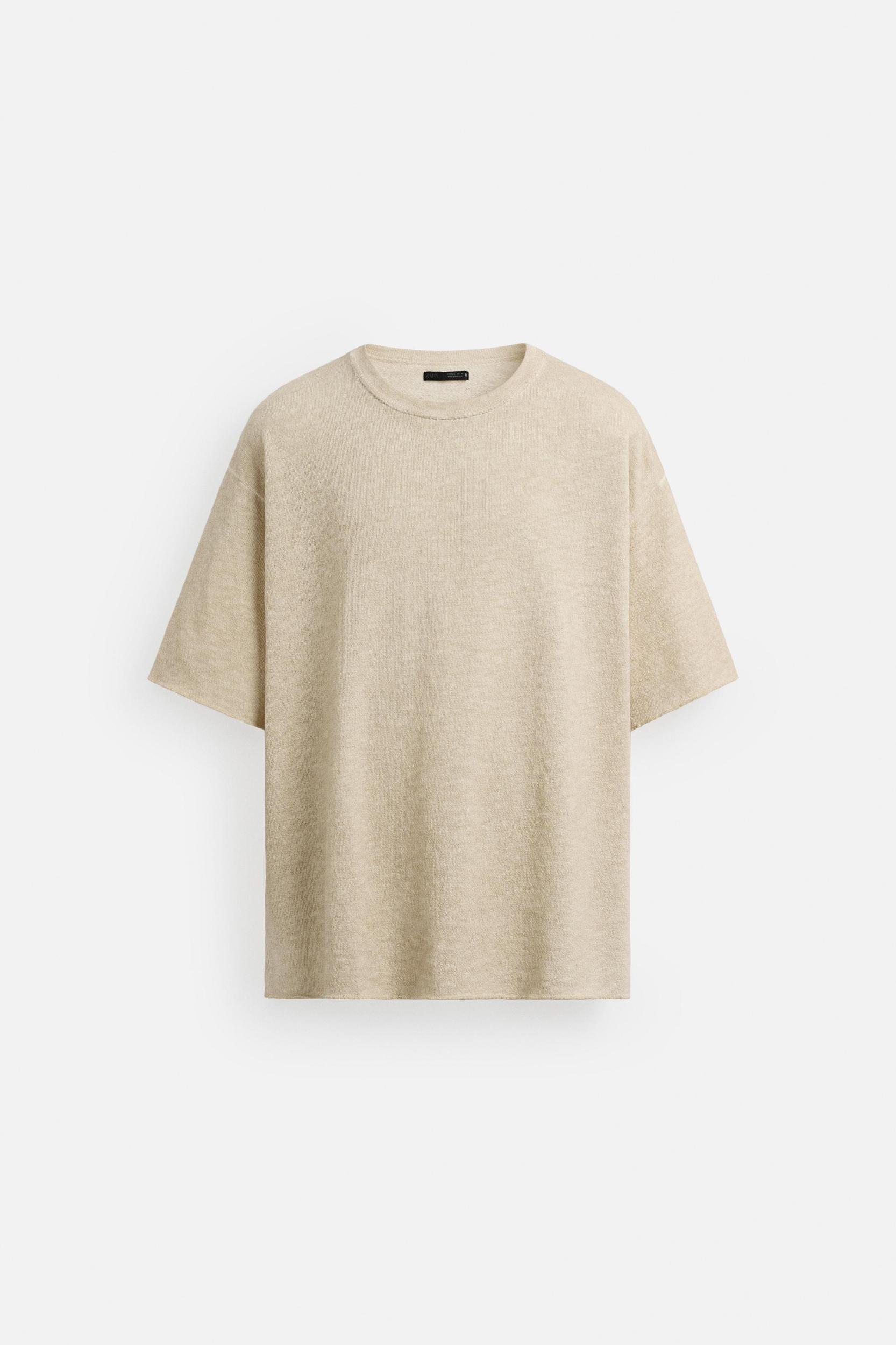 TEXTURED PRINT KNIT T-SHIRT Product Image