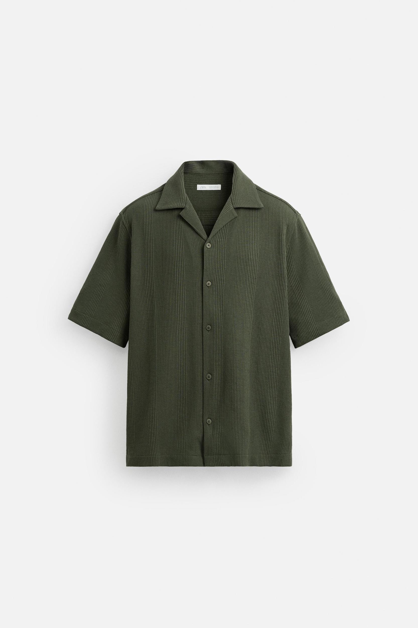 JACQUARD TEXTURED SHIRT Product Image