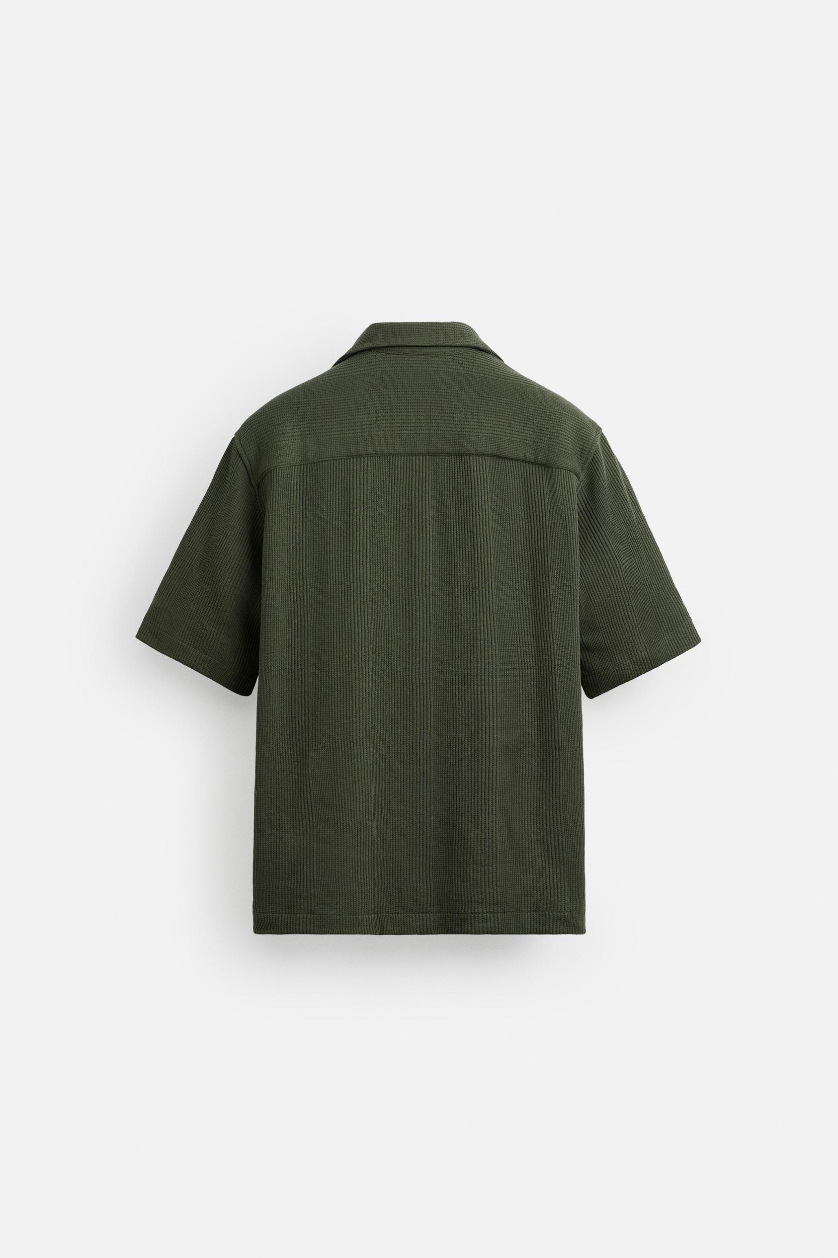 JACQUARD TEXTURED SHIRT Product Image