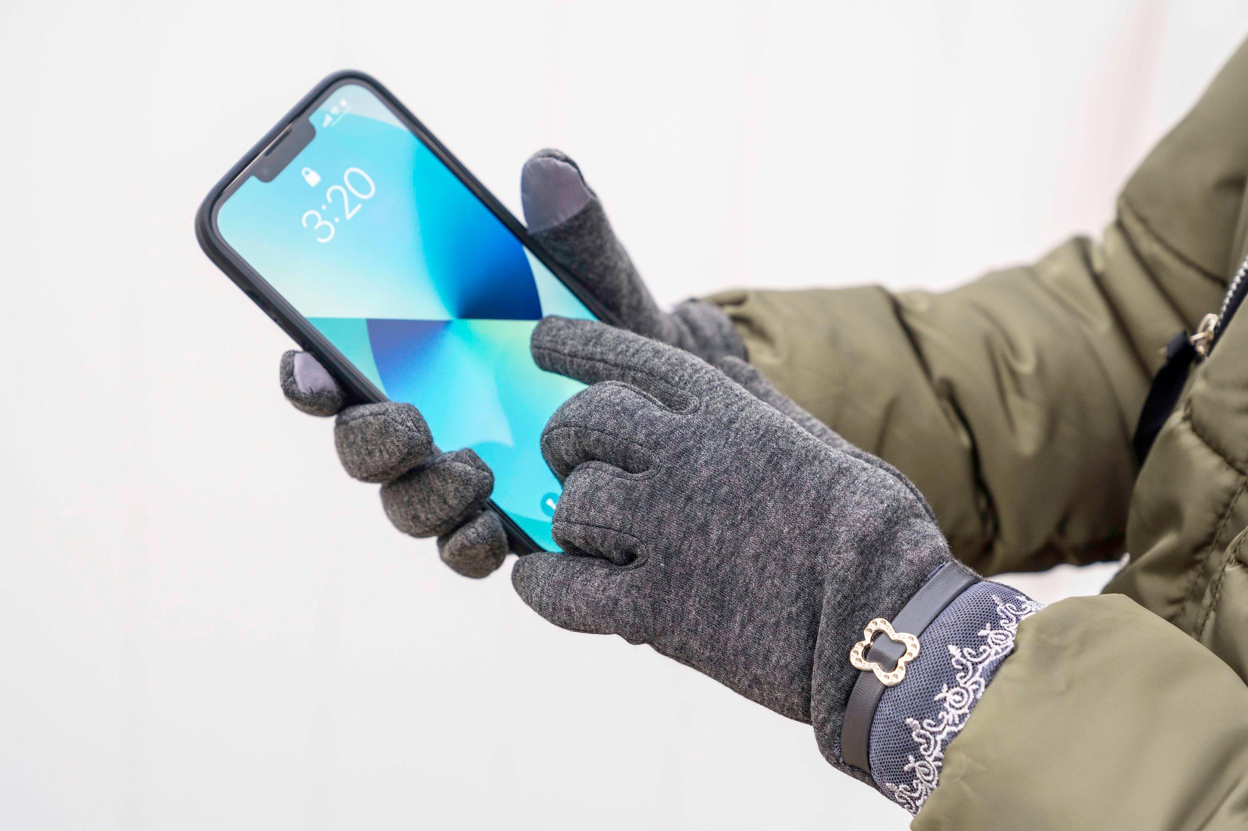 Women's Elegant Touchscreen Gloves Product Image