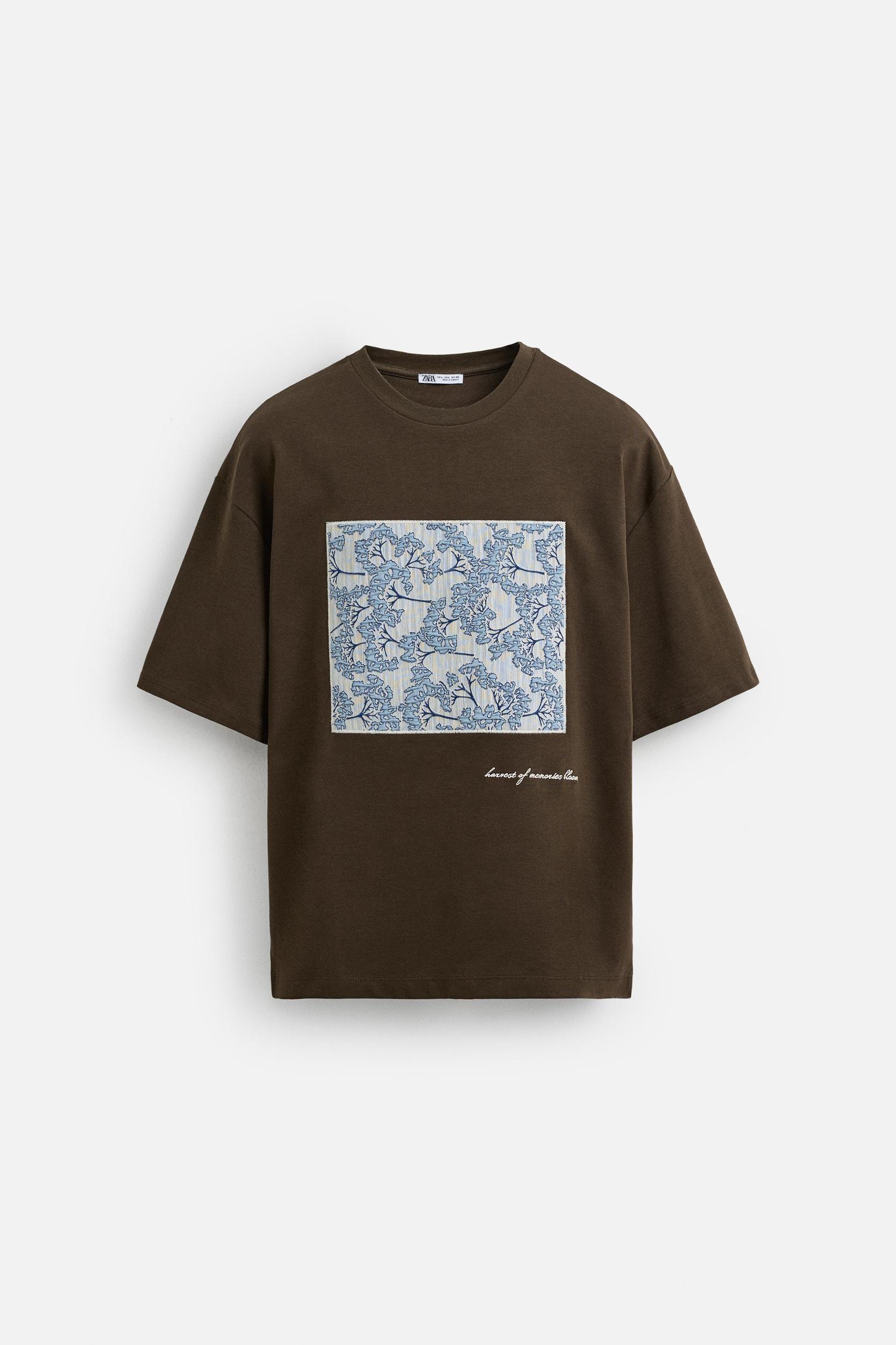 RAISED PATCH T-SHIRT Product Image