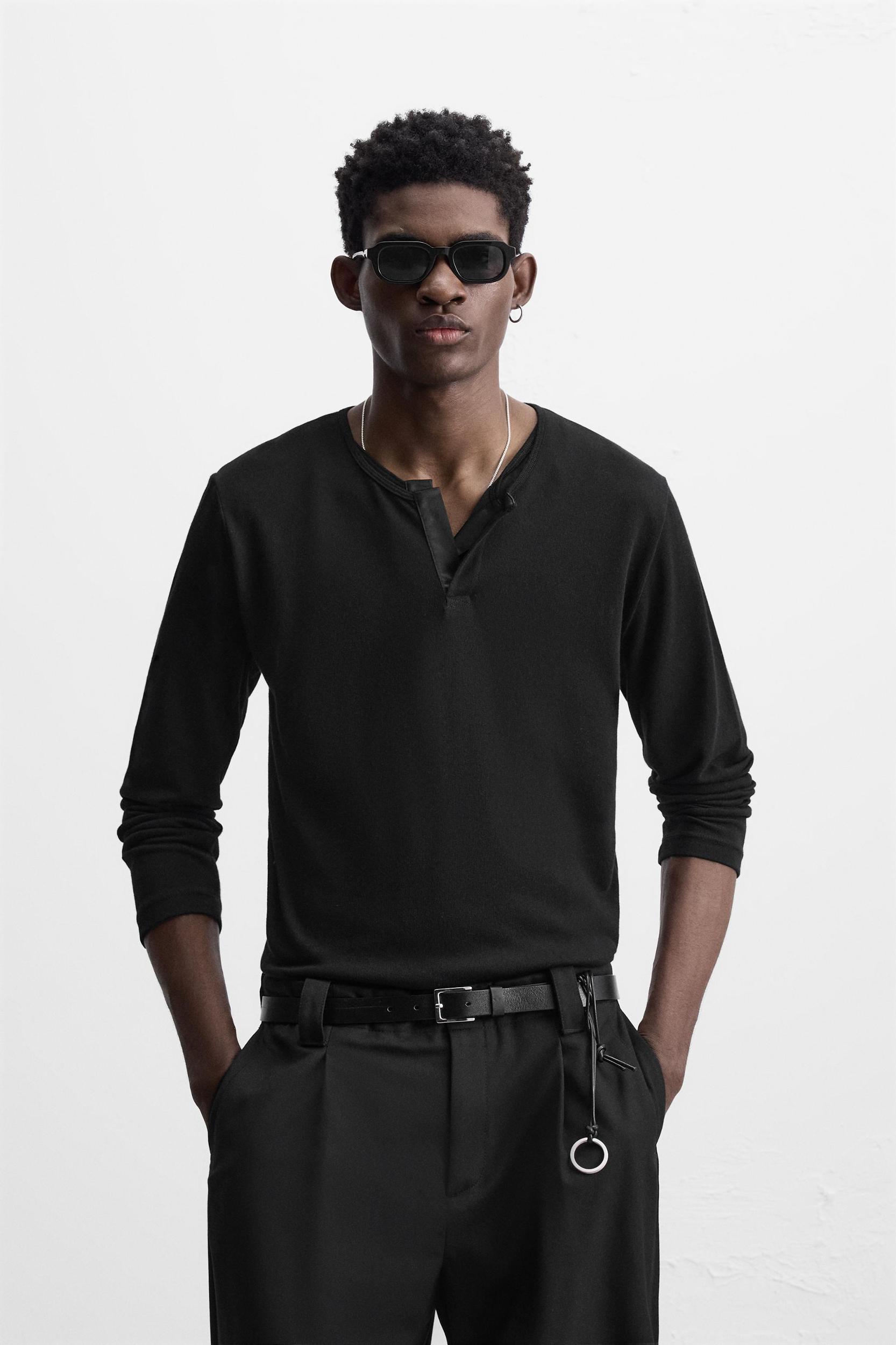 SEMI-SHEER T-SHIRT WITH FRONT OPENING Product Image