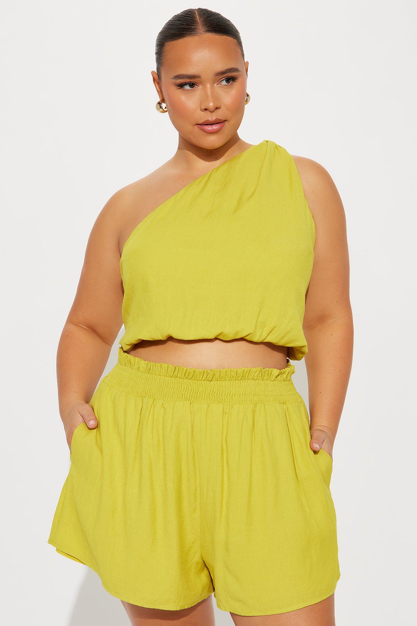 Serena Linen Short Set - Chartreuse Product Image