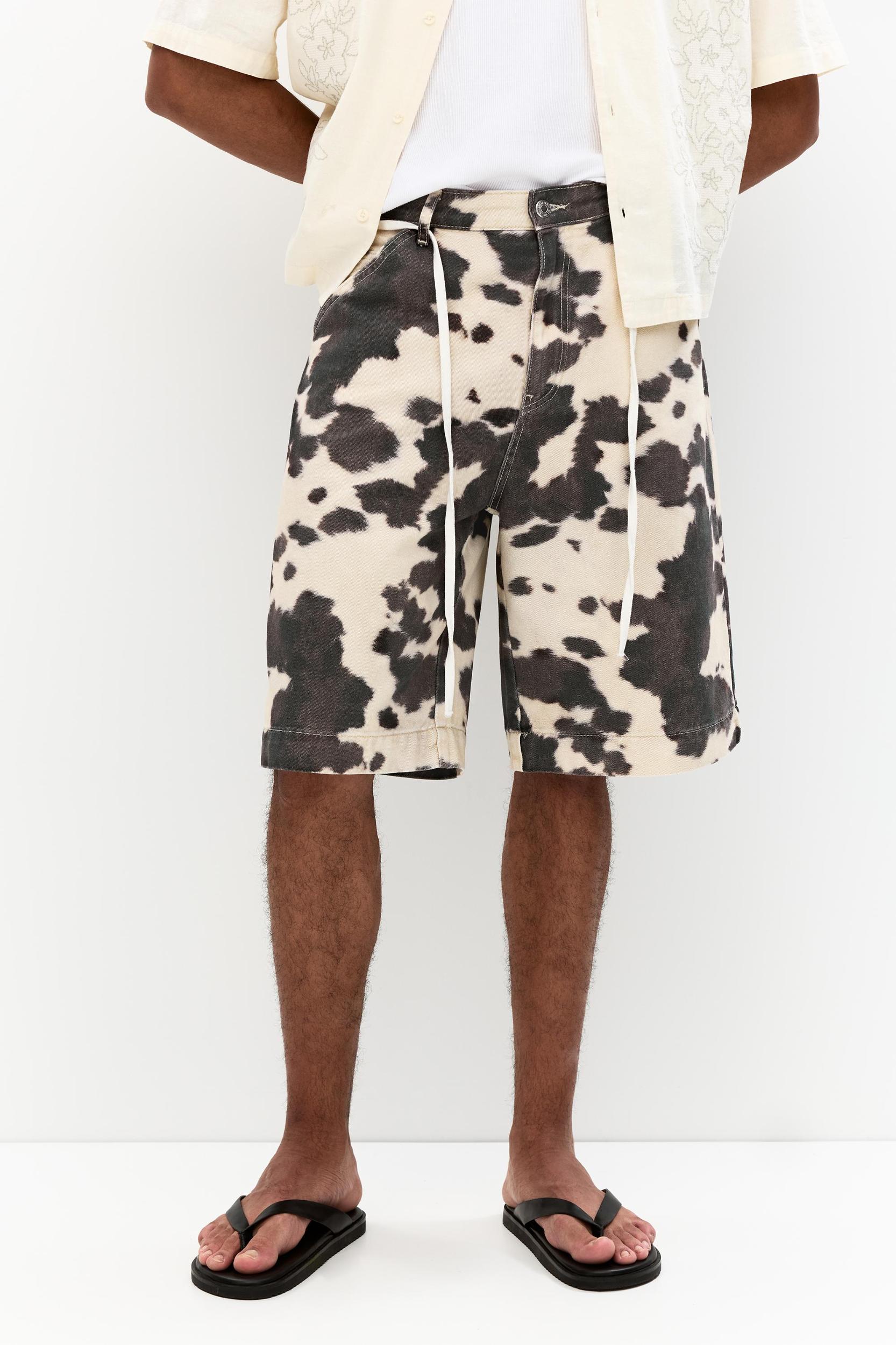 Animal print cow baggy Bermuda shorts Product Image