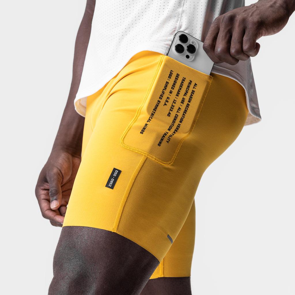 0952. WarpFlexx® Utility Speed Short - Amber Male Product Image