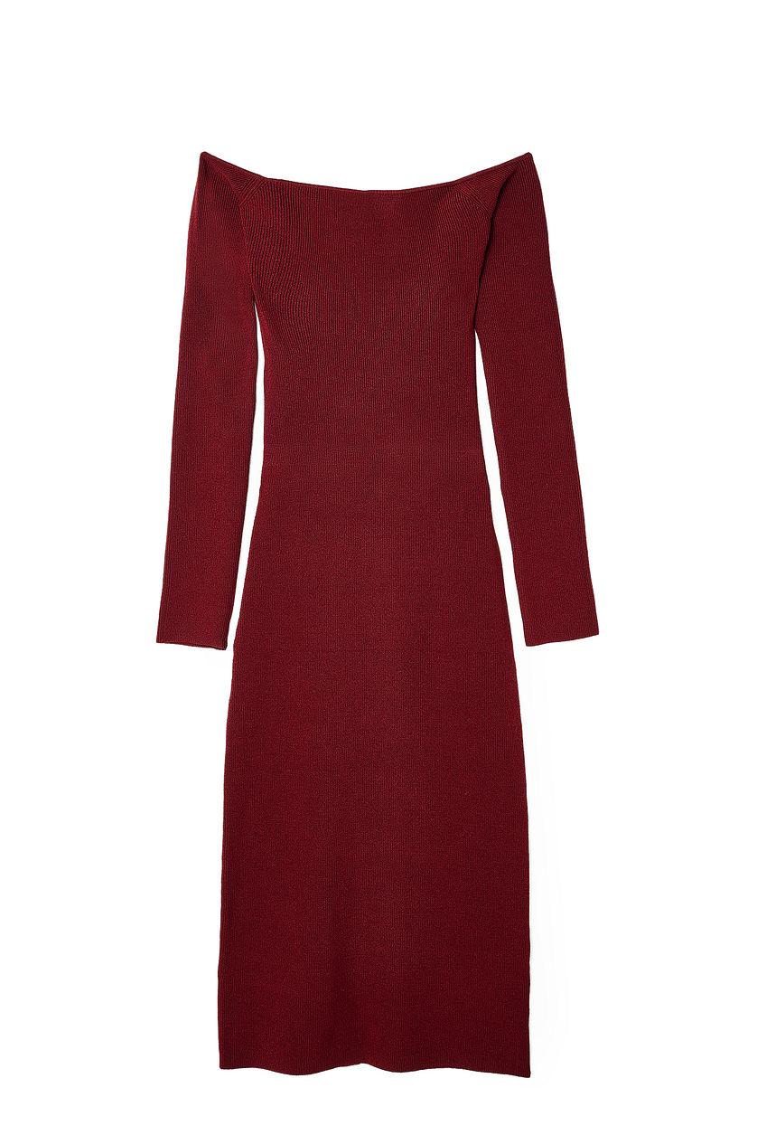Offshoulder Knitted Midi Dress Product Image