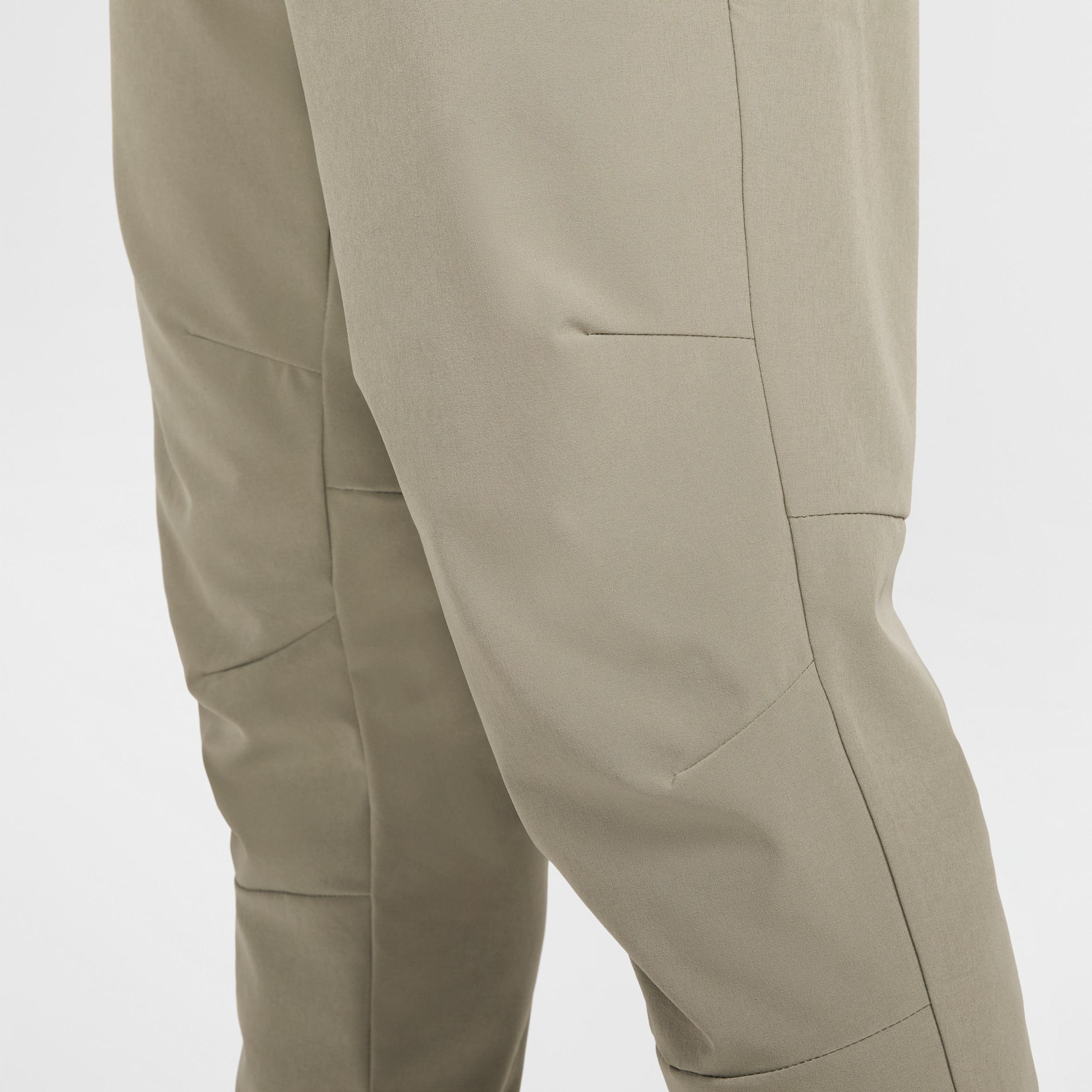 Nike Men's Unlimited Dri-FIT Tapered Leg Versatile Pants Product Image