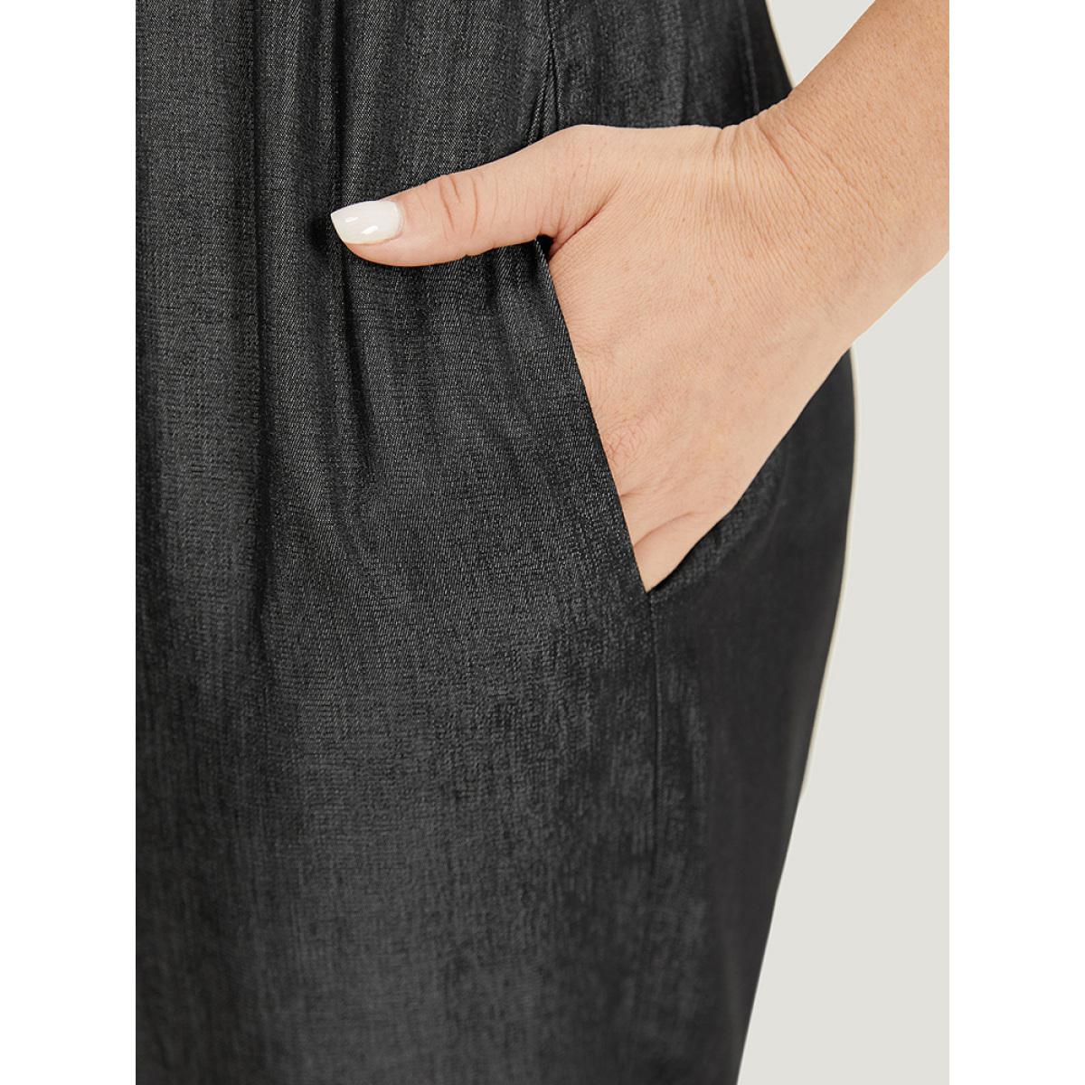 Plus Size Black Solid Pocket Button Detail Zipper Tank Jumpsuit Women Casual Sleeveless Round Neck Dailywear Loose Jumpsuits BloomChic 12/L Product Image