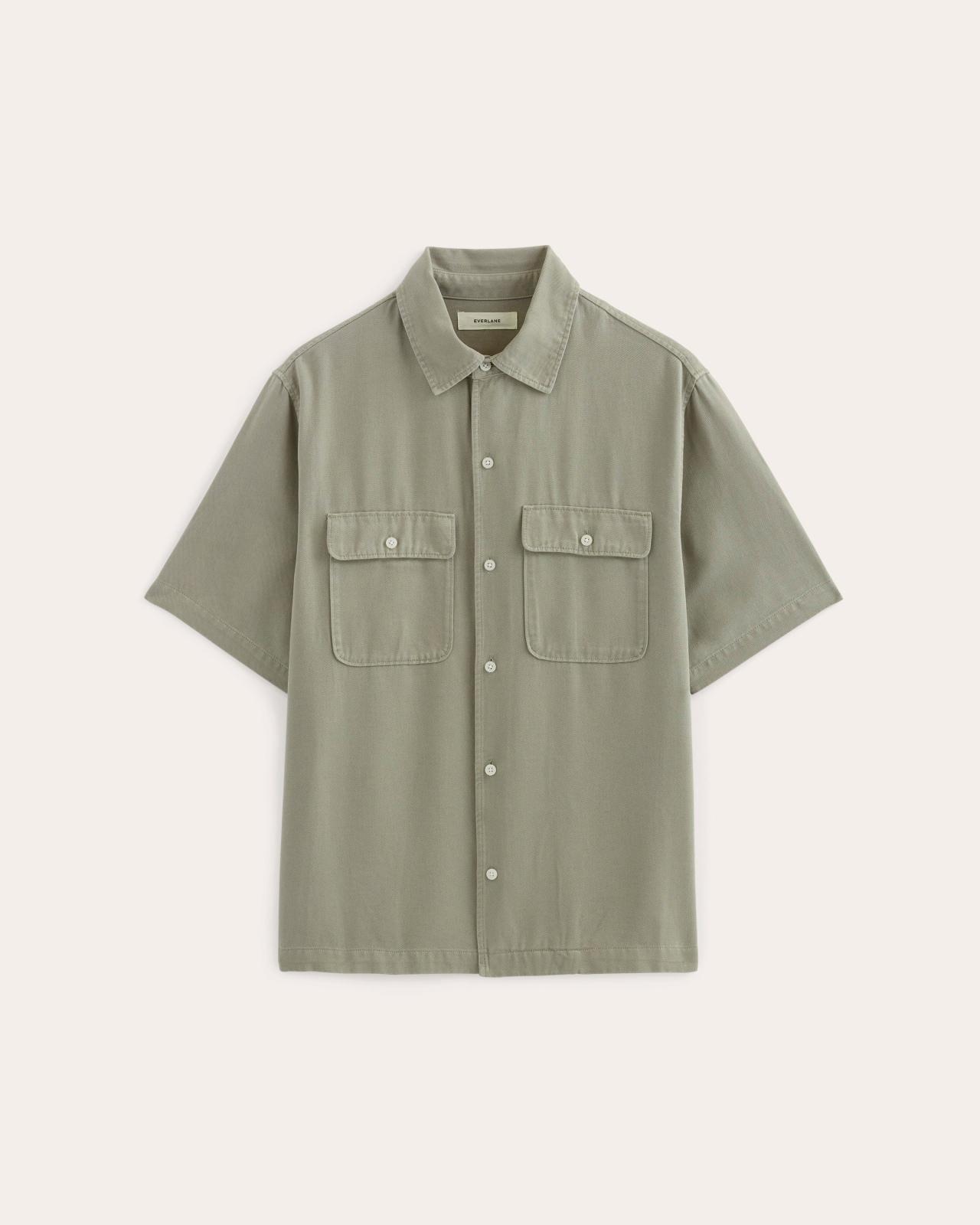 Mens Relaxed Utility Shirt in Buttersoft by Everlane Product Image