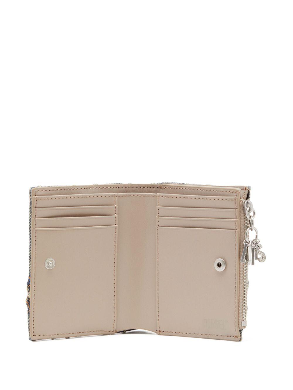 Charm D-BI Gold Zip II wallet Product Image