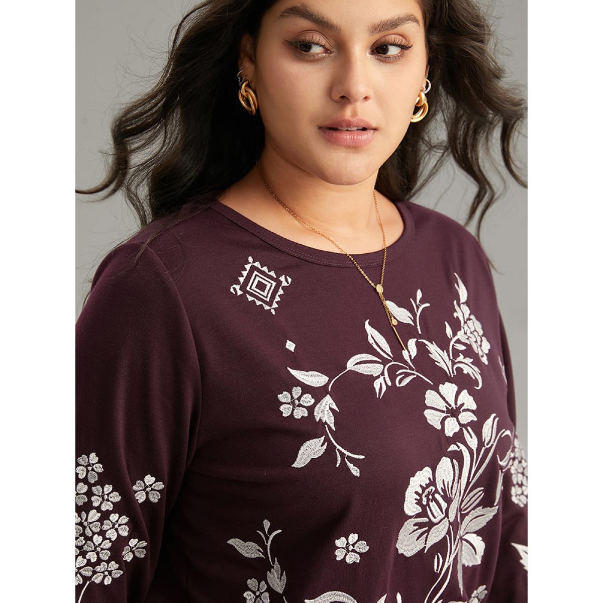 Plus Size Boho & Floral Textured Embroidery Round Neck Sweatshirt Women Maroon Elegant Embroidered Round Neck Dailywear Sweatshirts BloomChic 14-16/1X Product Image