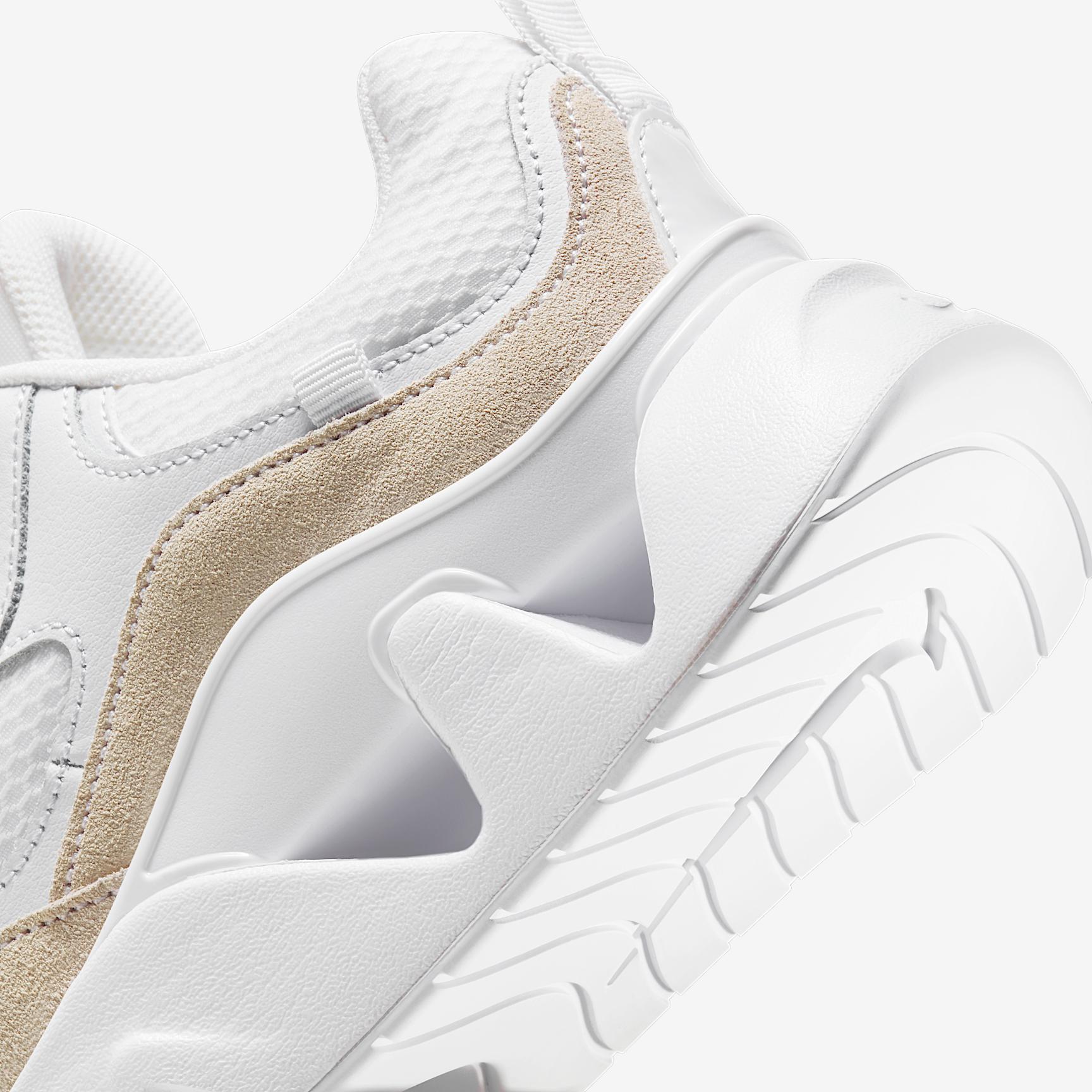 Nike Womens Ryz 365 2 Shoes | CU4874-100 Product Image