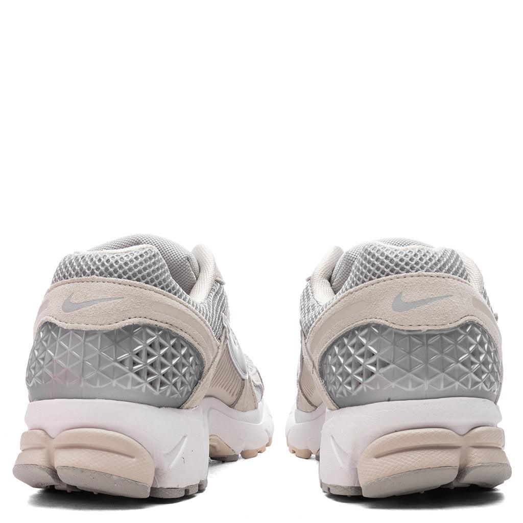 Zoom Vomero 5 - Light Orewood Brown/Light Smoke Grey/White Male Product Image