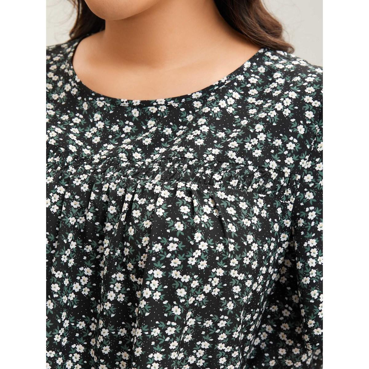 Plus Size Black Floral Ruffle Sleeve Gathered Round Neck Blouse Women Leisure Short sleeve Round Neck Casual Blouses BloomChic 30/6X Product Image