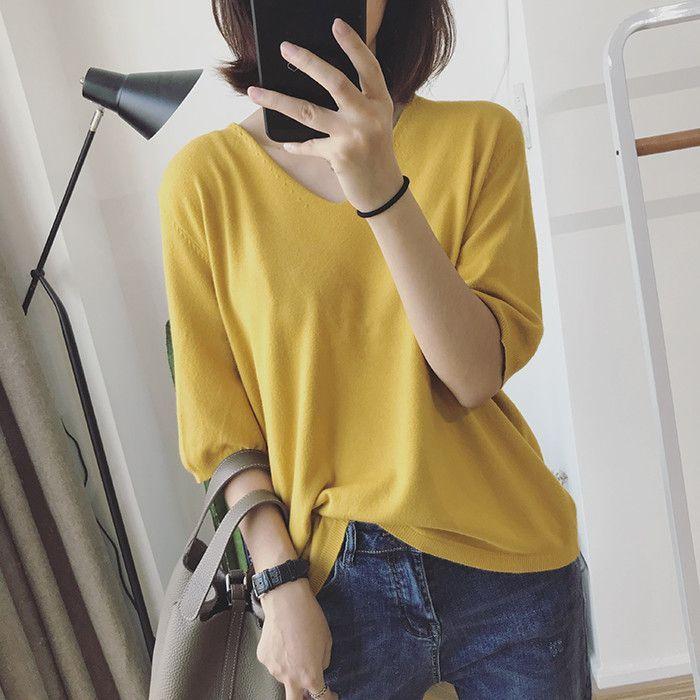 Elbow-Sleeve V-Neck Knit Top Product Image