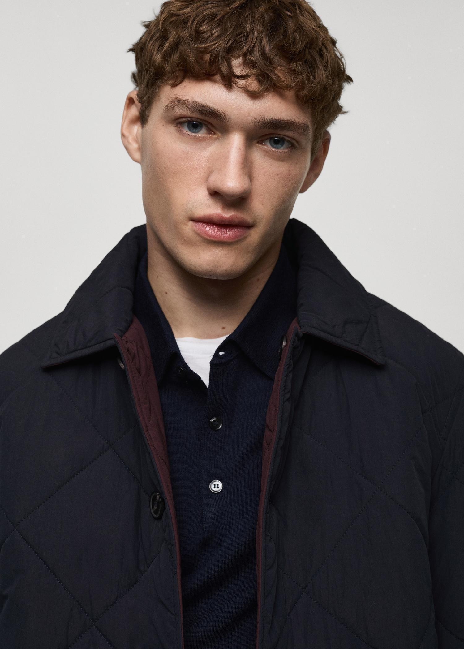 Two-tone reversible quilted jacket - Men | MANGO USA Product Image