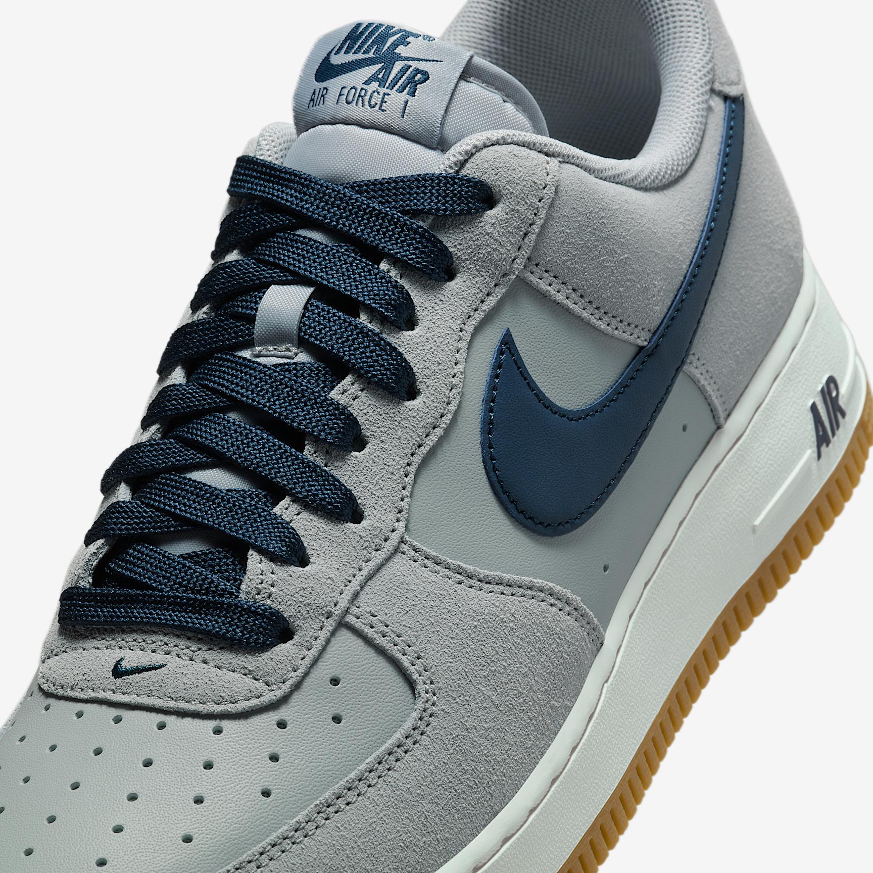 Nike Mens Air Force 1 07 LV8 Shoes | IB6388-003 Product Image